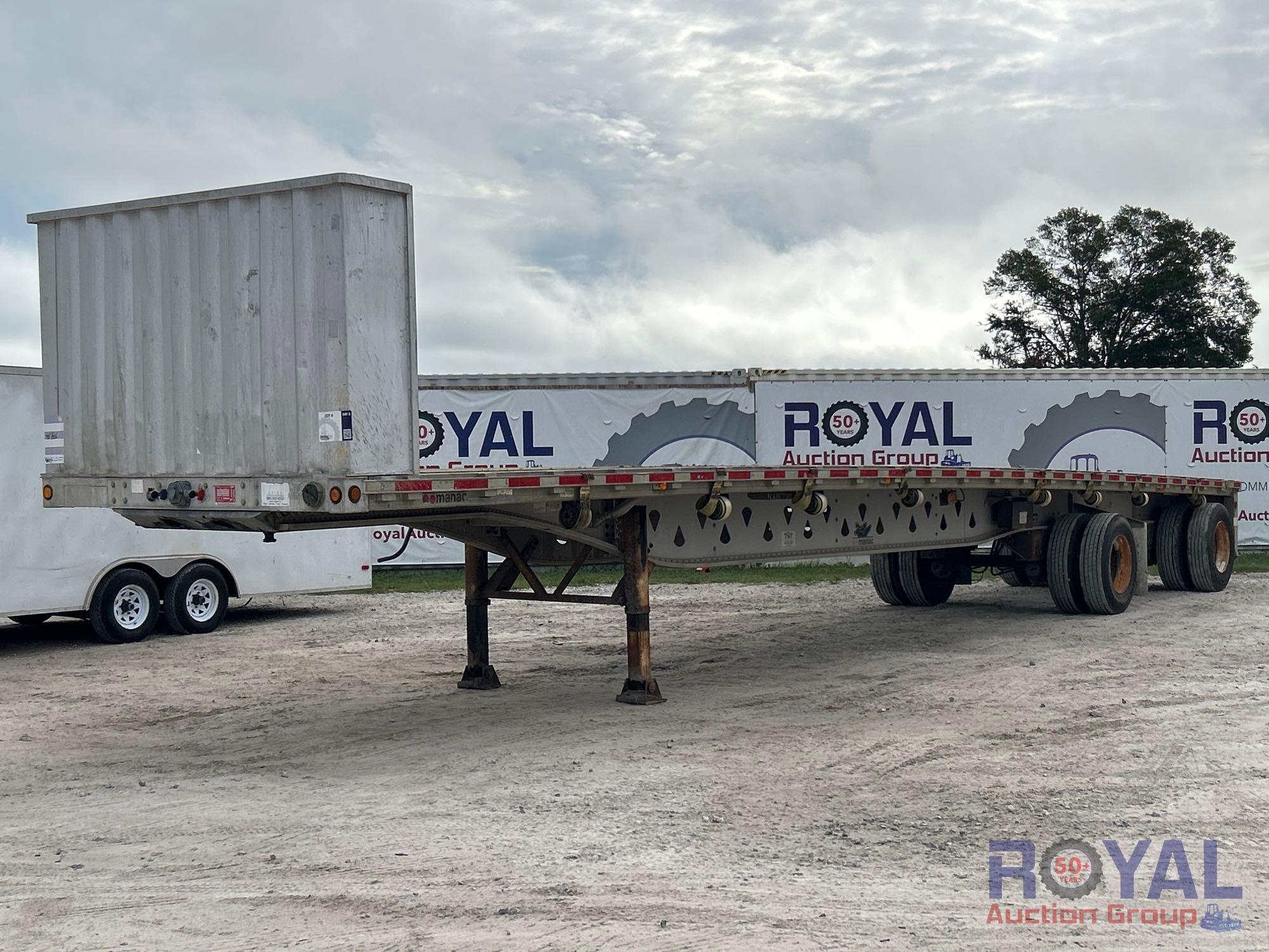 2005 Manac AAF-48 50 Ton Flatbed Equipment Trailer (A51692)