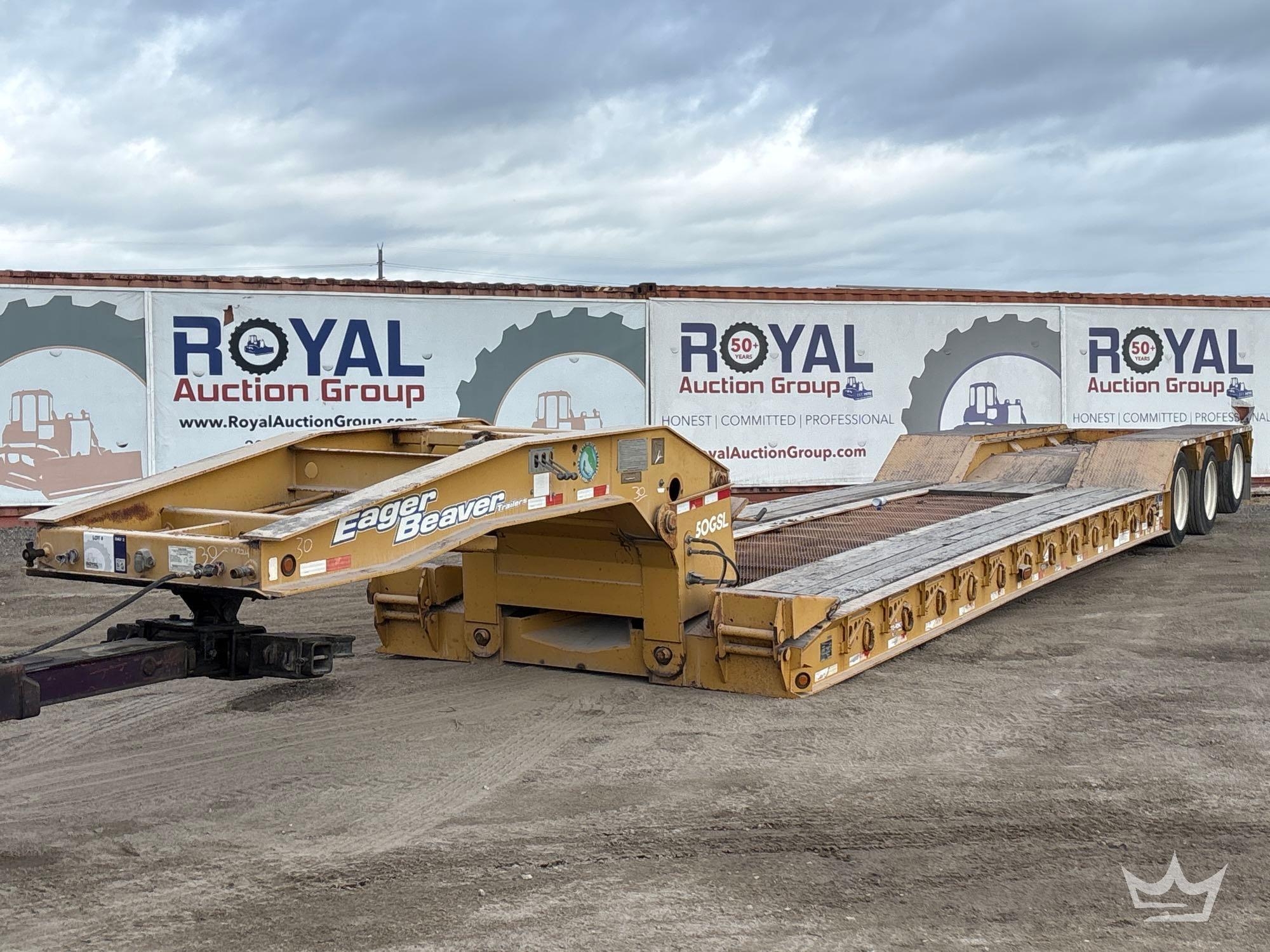 2014 Eager Beaver 50SL/3 53ft 60 Ton Tri-Axle RGN Low Boy Trailer (A59230)