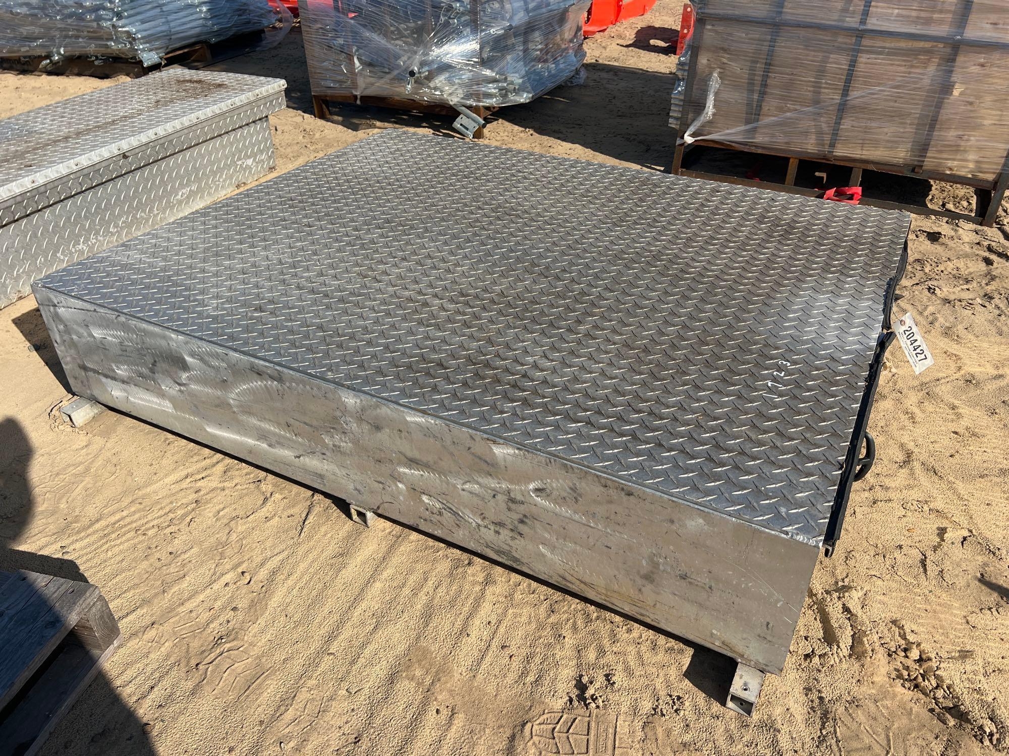 TRUCK TOOL BOX .COM (A57192)