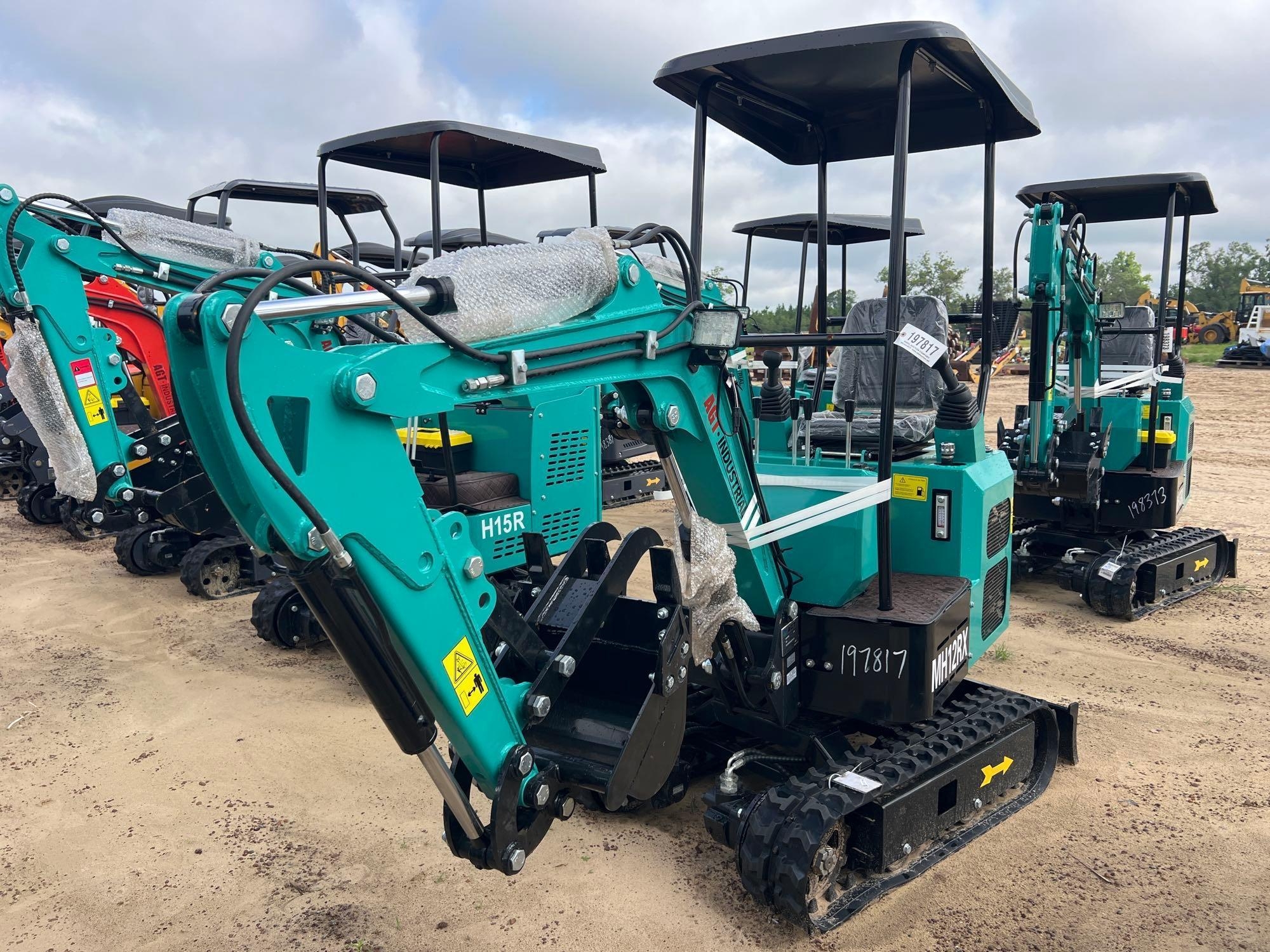 UNUSED AGT MH12RX EXCAVATOR (A51243)