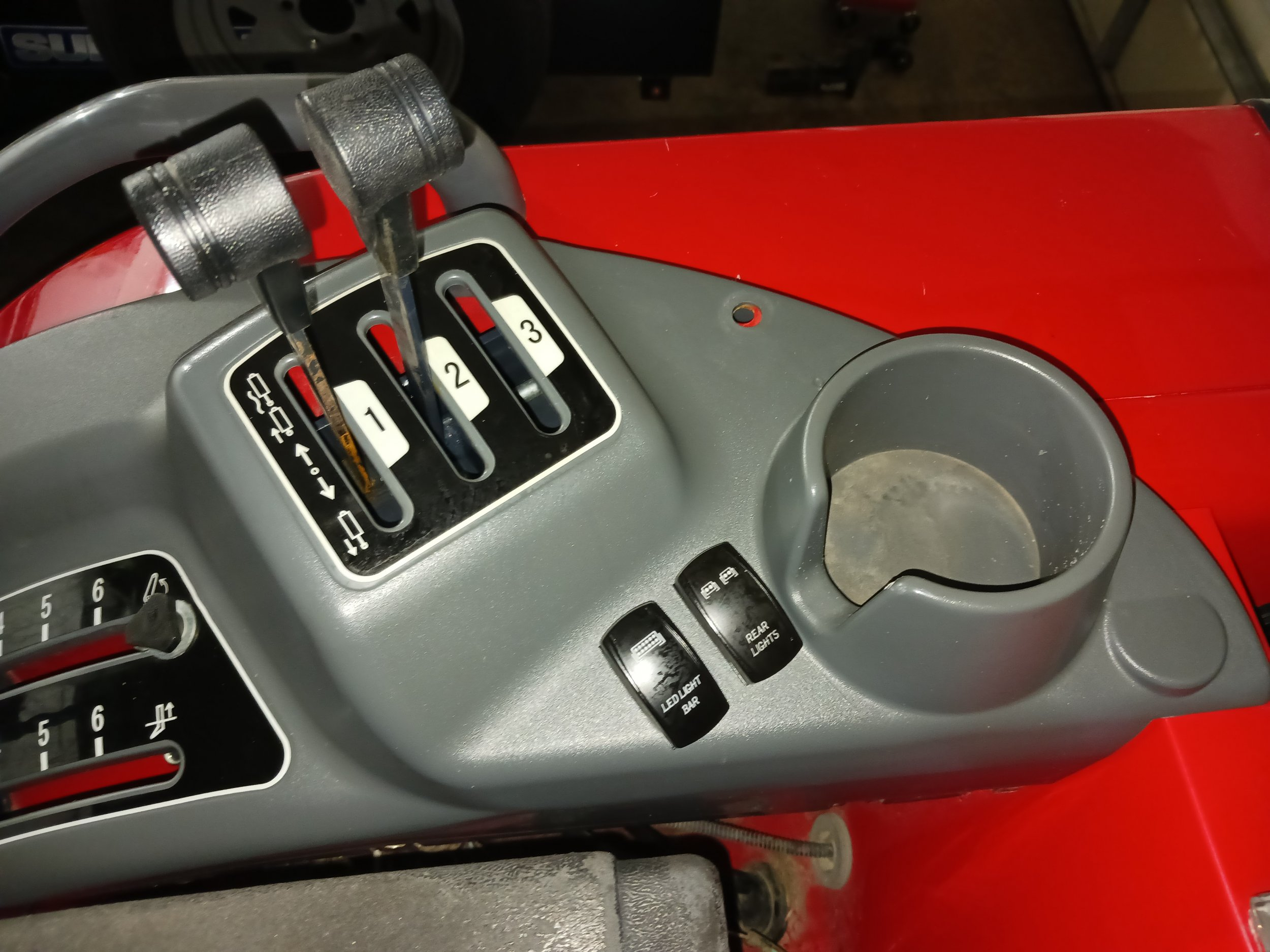 1735-led.jpg