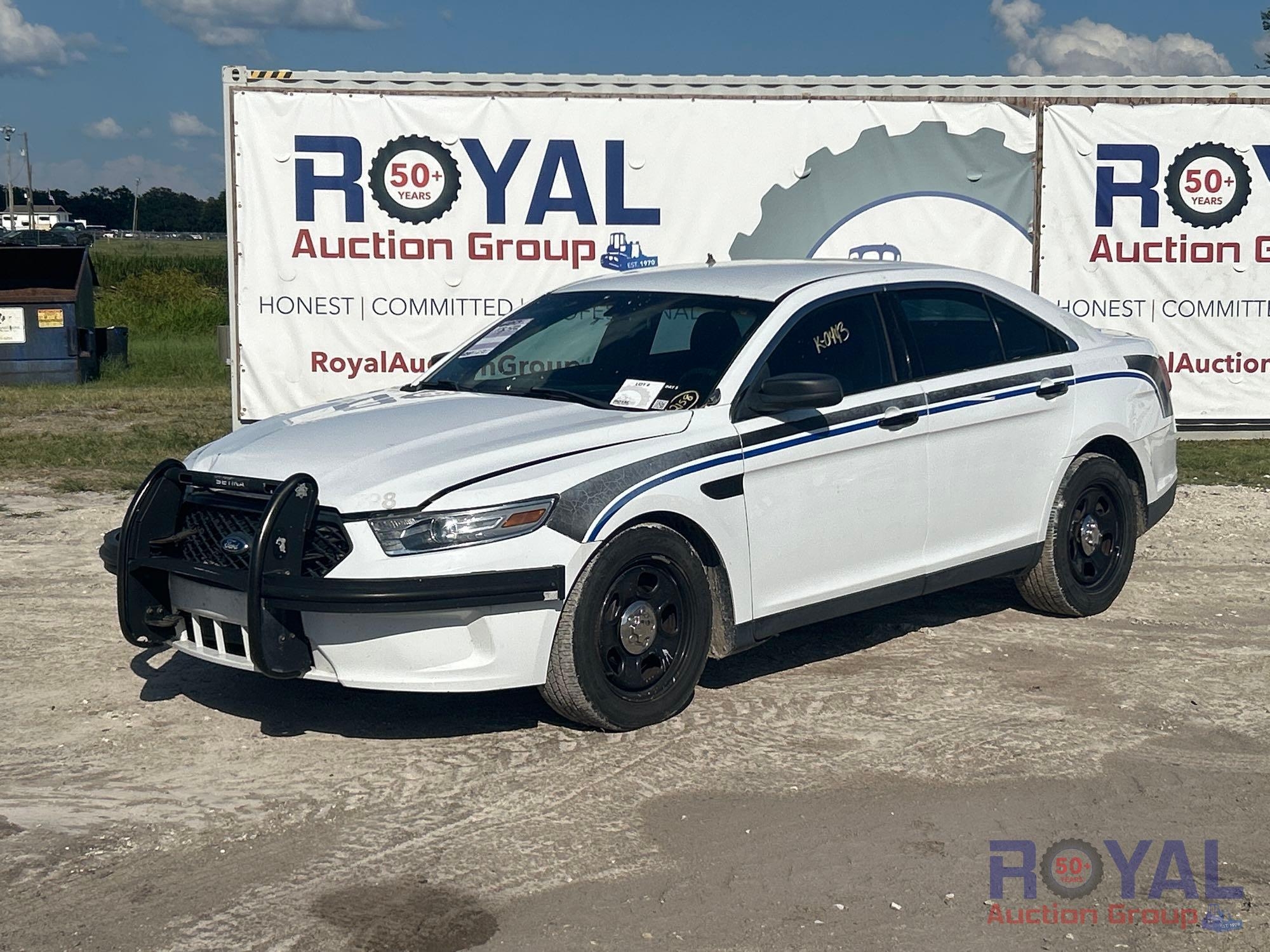 2013 Ford Taurus AWD Sedan (A51694)