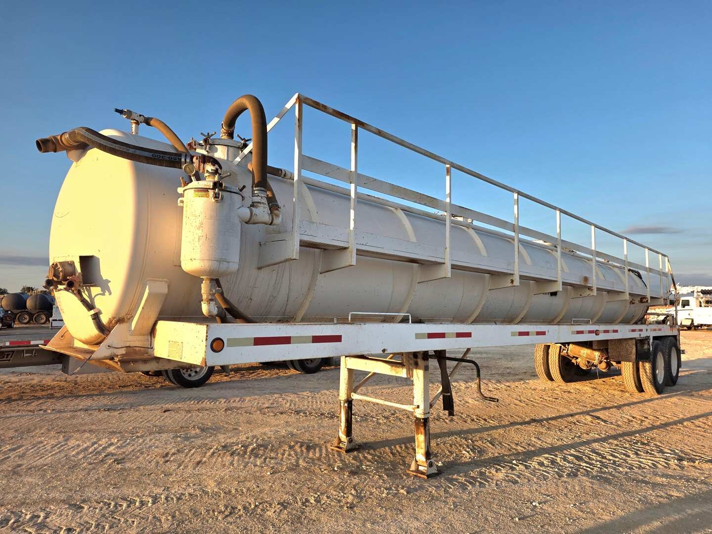 2015 TROXELL 130BBL STEEL (A58214)