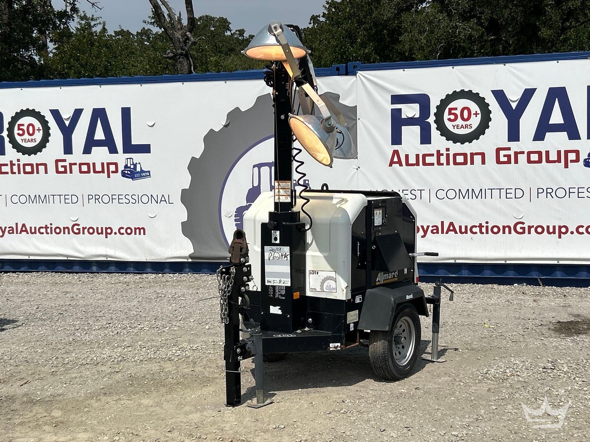 2019 Allmand Night-Lite V-Series 7 kW S/A Towable Light Tower (A55973)