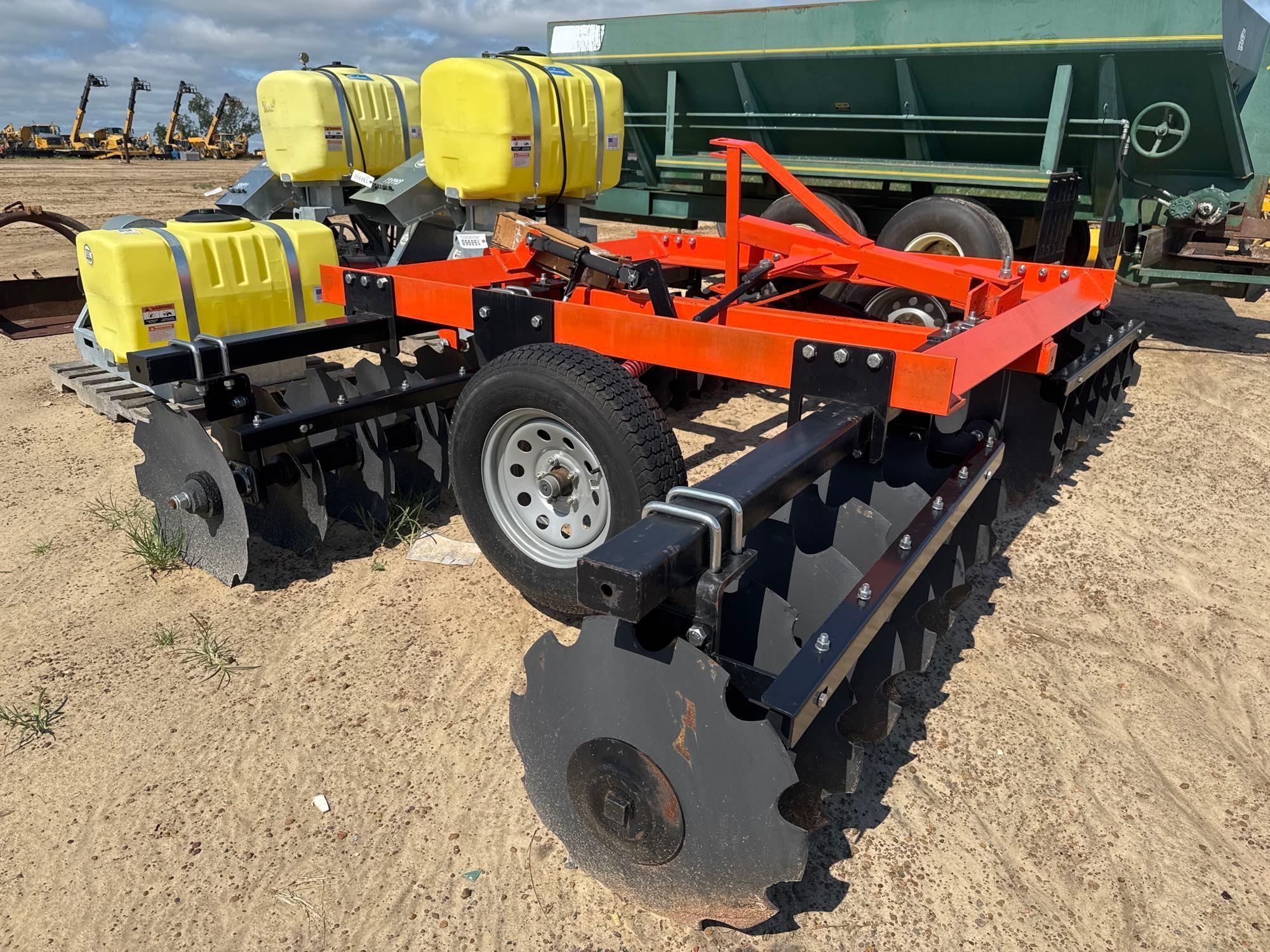 ATLAS 10 1/2' DISC HARROW (A51243)