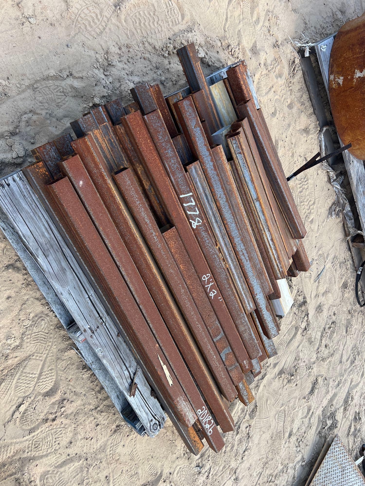 BUNDLE OF 25" - 49", 2" X 2" TUBING (A54756)