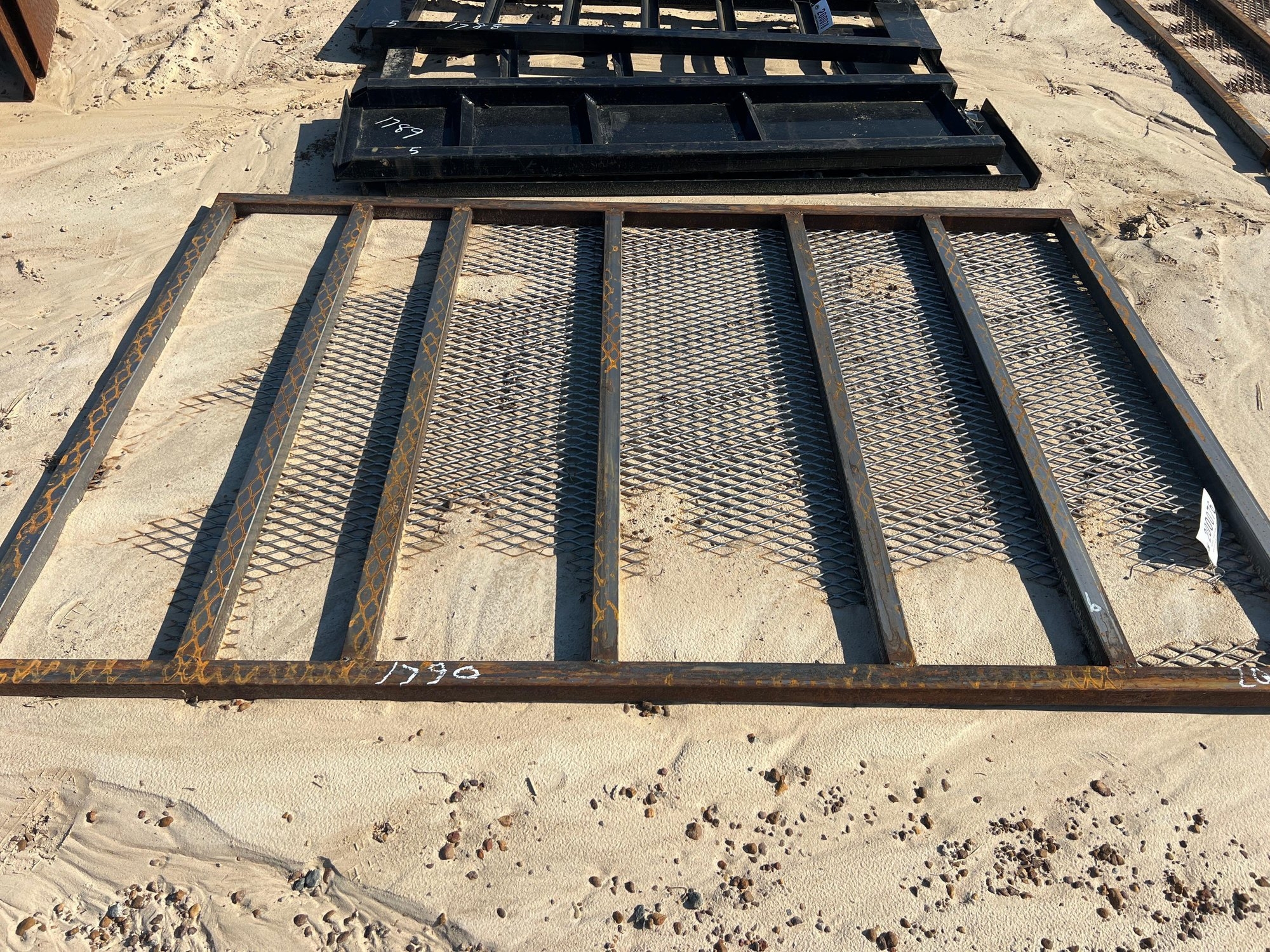 49" X 74" EXPANDED METAL RAMP GATE (A51247)