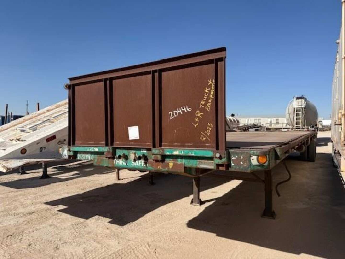 1993 UTILITY TRAILER MANUFACTURER 45 FLATBED T/A TRAILER (A58214)