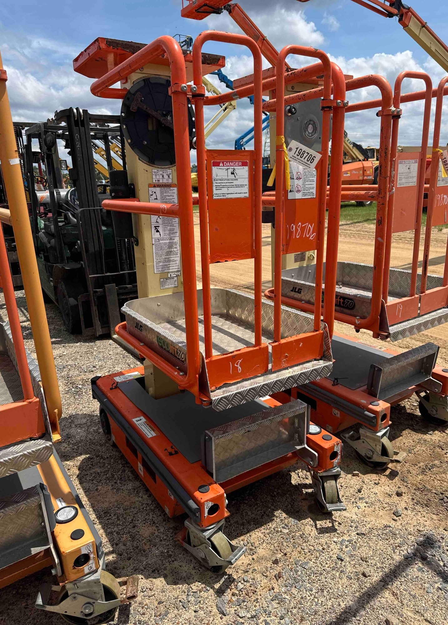 2019 JLG ECOLIFT 70 SELF PROPELLED MANLIFT (A51242)