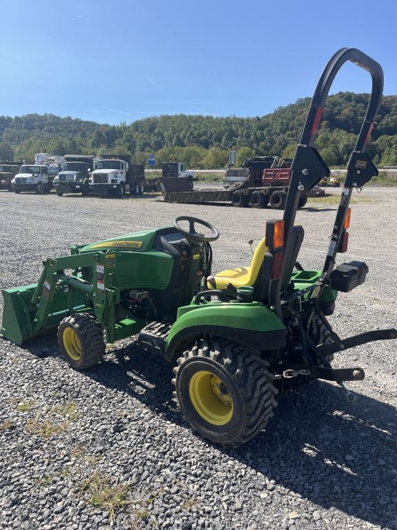2021 John Deere 1023E Tractor (A52384)