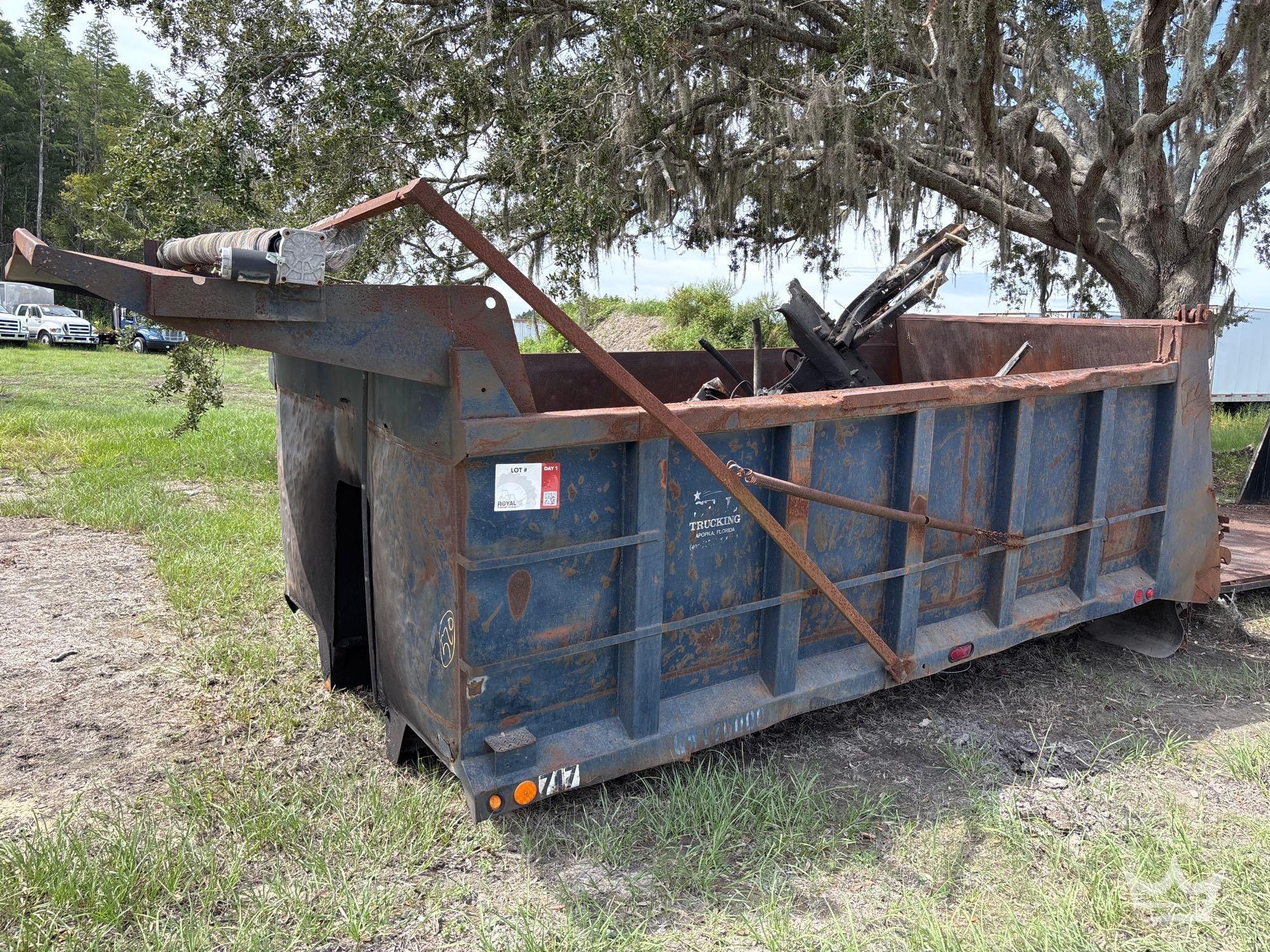 Dump Truck Body with Tarp System (A55852)