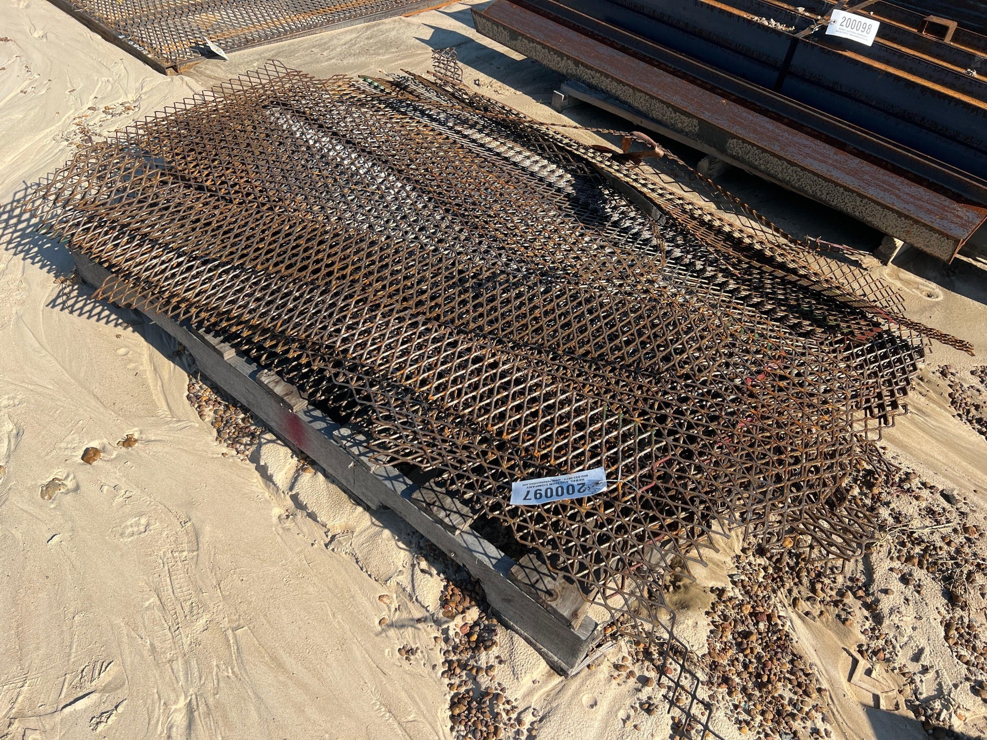 PALLET OF MISC SIZE EXPANDED METAL (A51247)