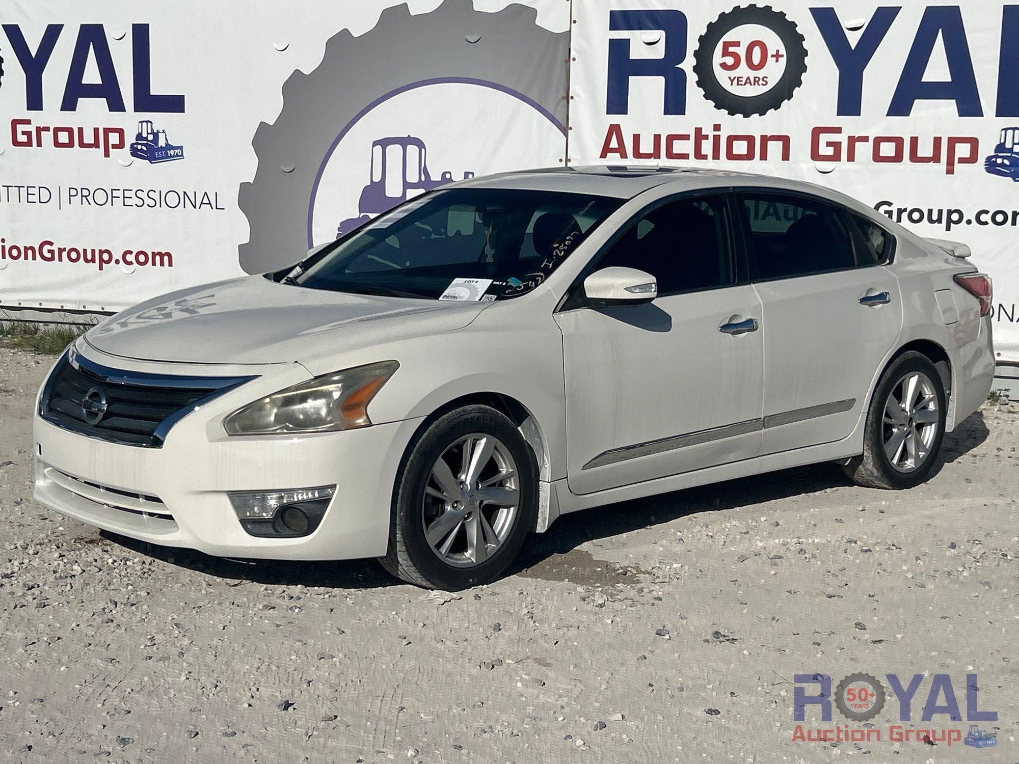 2015 Nissan Altima Sedan (A51694)