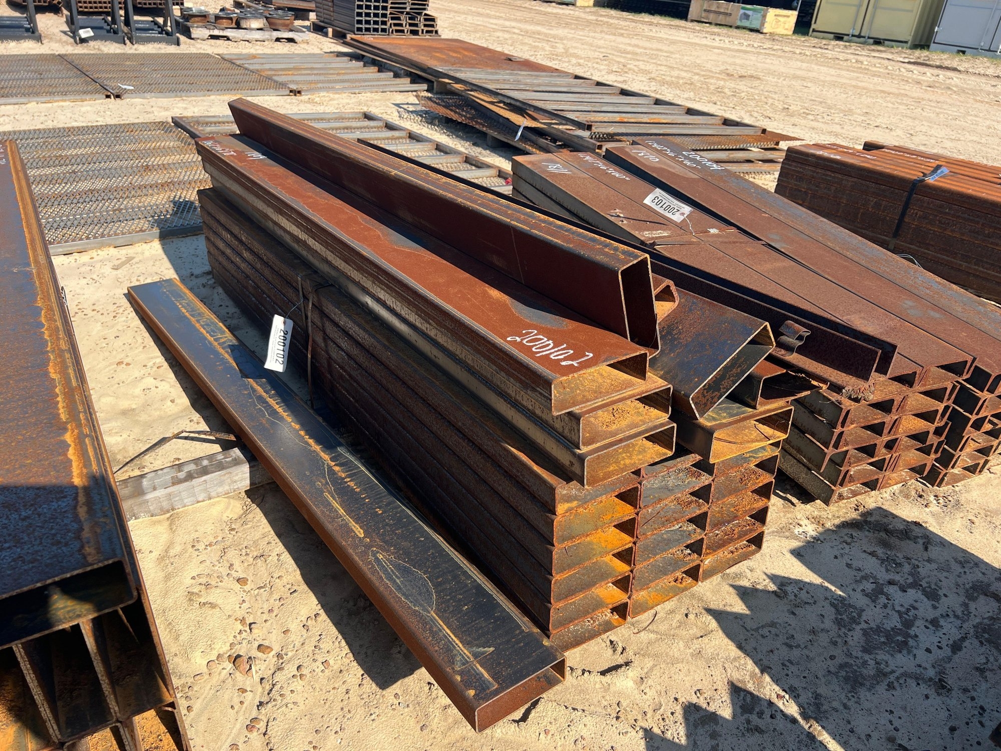 (APPROX 26) 2" X 6" X 78" THICK TUBING (A51247)