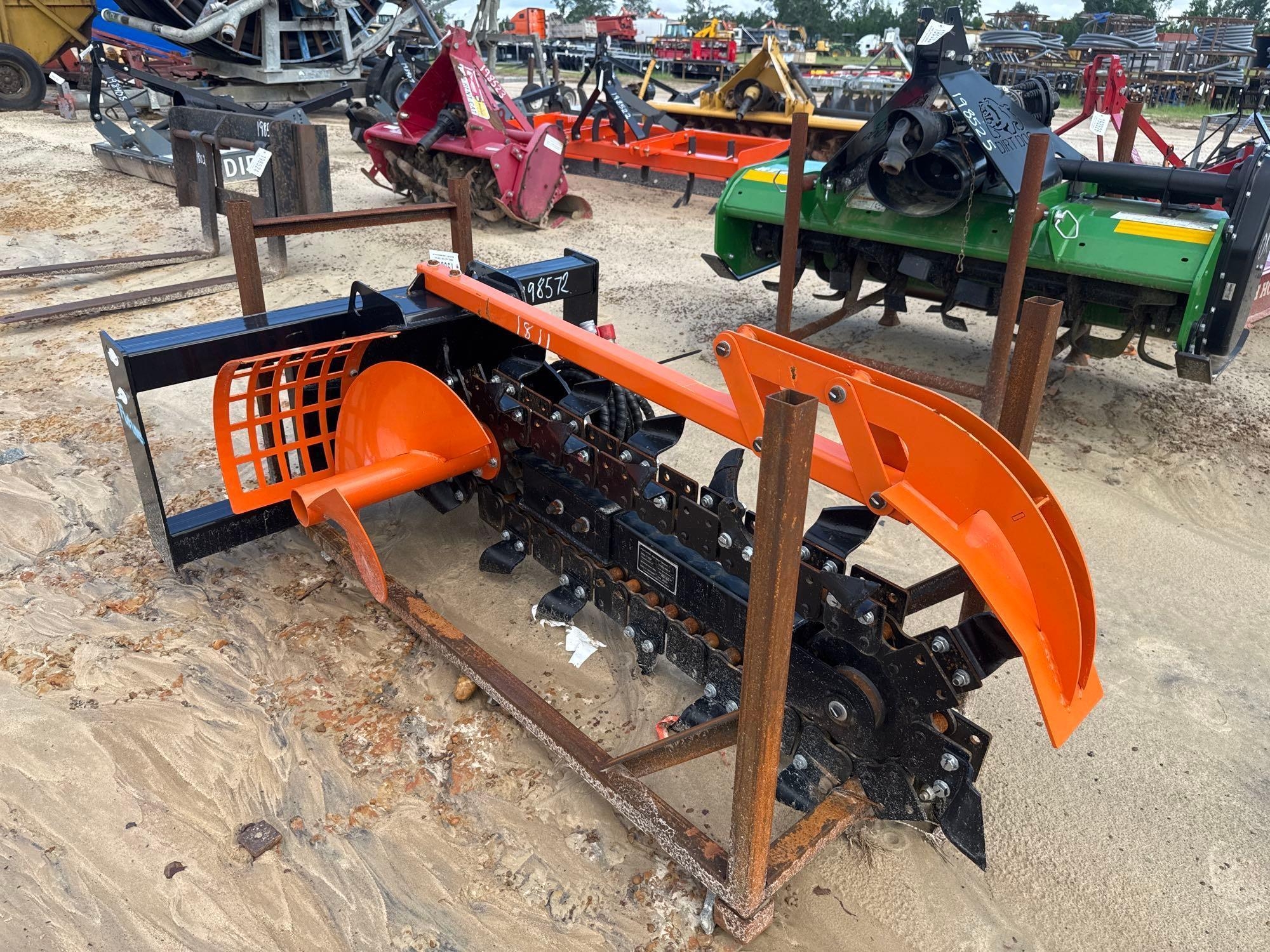 FUTURE SKID STEER QUICK ATTACH TRENCHER (A51243)