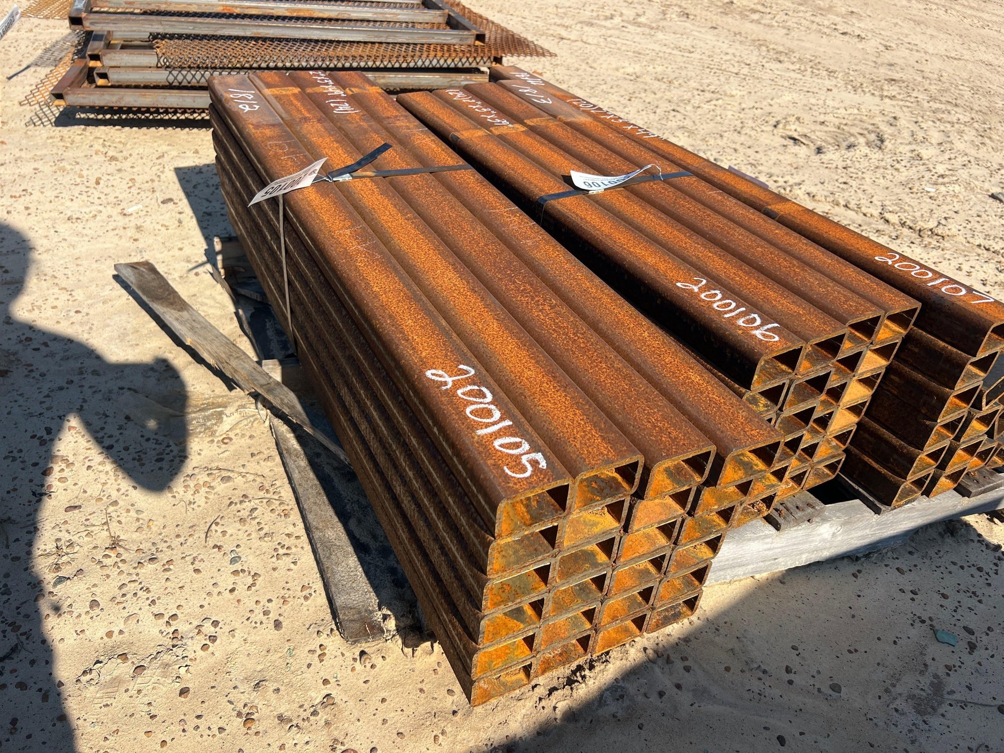 (APPROX 24) 2" X 3" X 49" THICK TUBING (A51247)