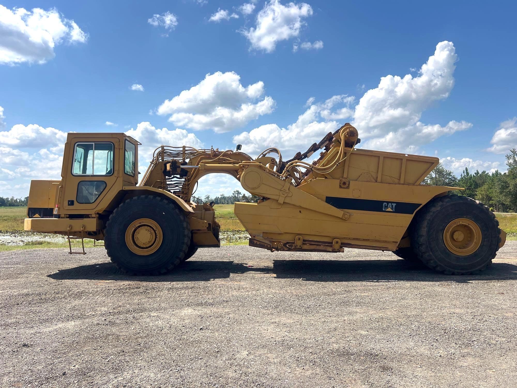 CATERPILLAR 615C MOTOR SCRAPER (A51406)
