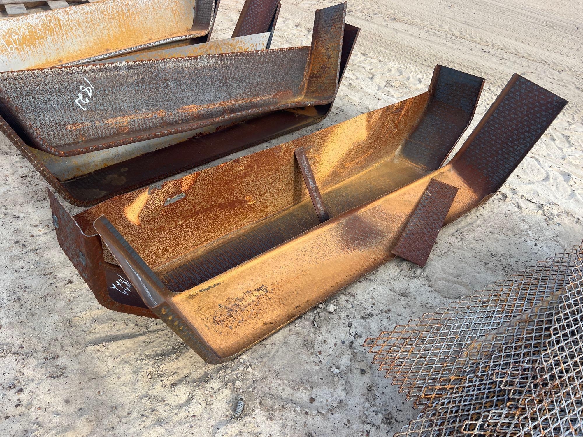 (2) DOUBLE AXLE FENDERS (A54756)