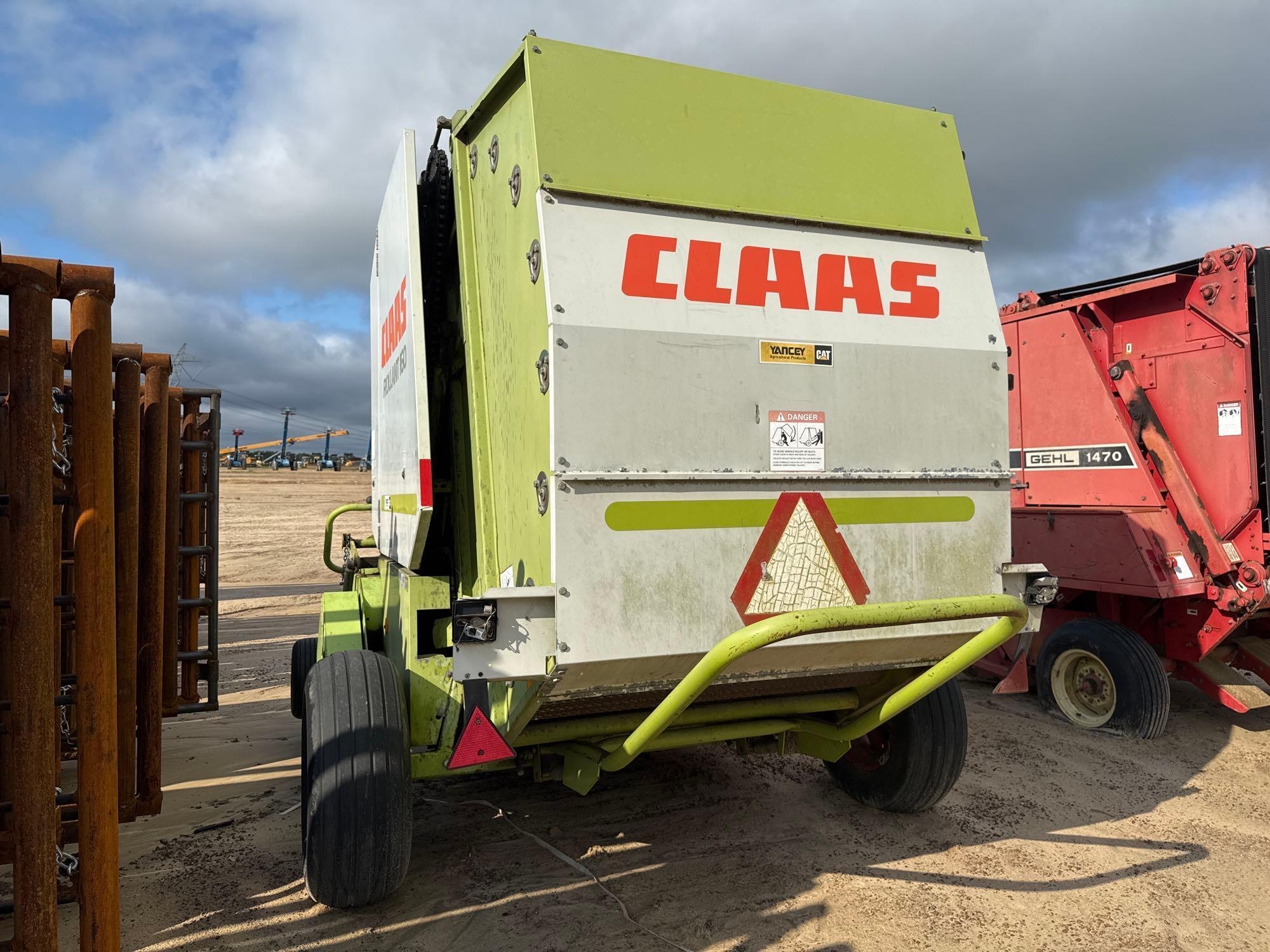 CLASS ROLLANT 160 HAY BALER (A51243)