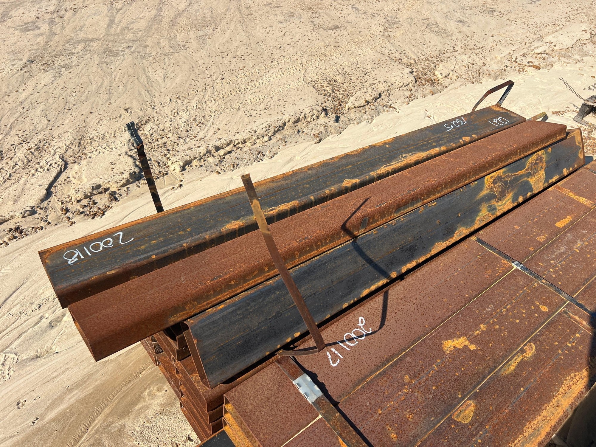 (APPROX 22) 2" X 6" X 68" THICK TUBING (A51247)
