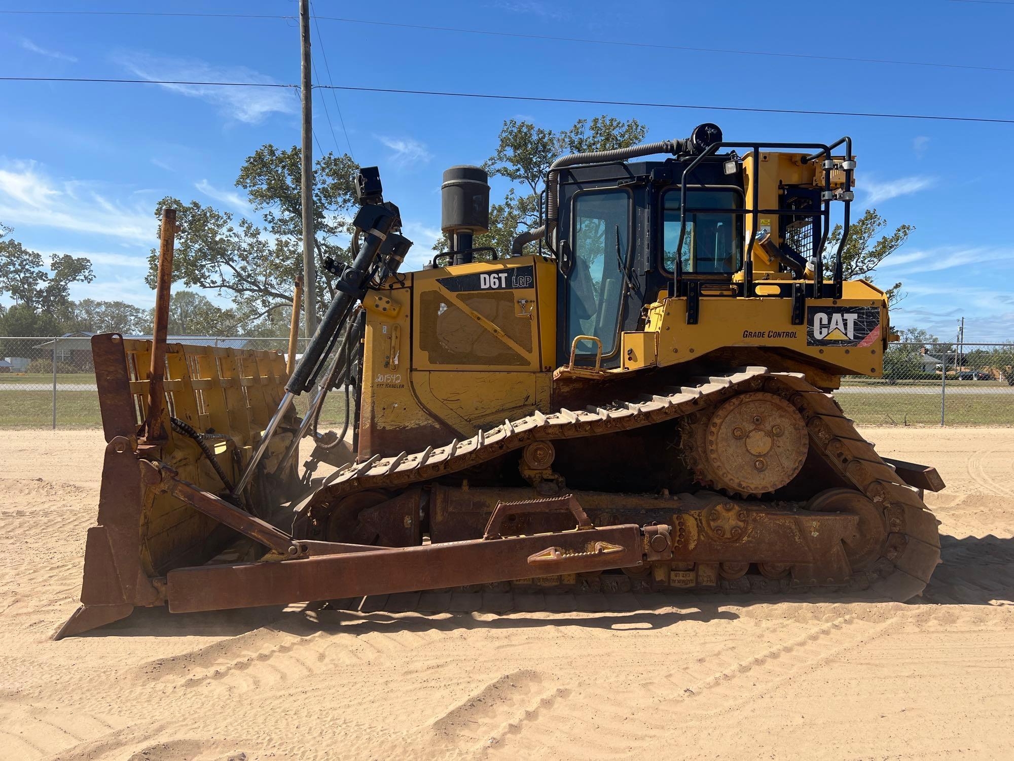 2018 CATERPILLAR D6T LGP HIGH TRACK CRAWLER DOZER (A52705)