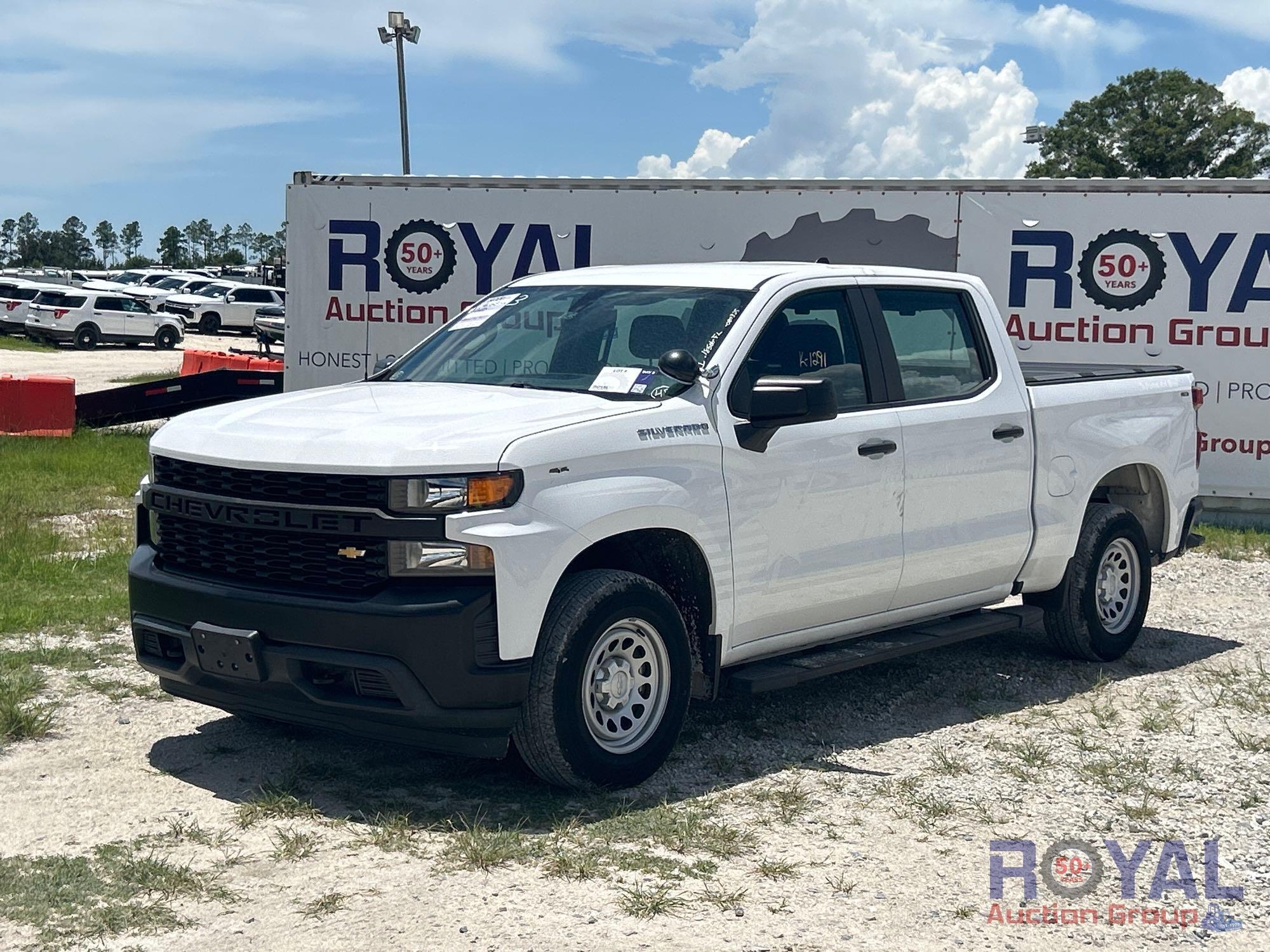 2021 Chevrolet Silverado 1500 4x4 Crew Cab Pickup Truck (A53422)