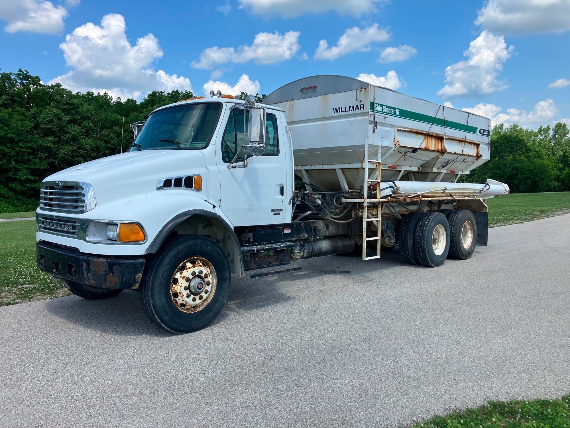 2005 Sterling Acterra Tender Truck (A56435)