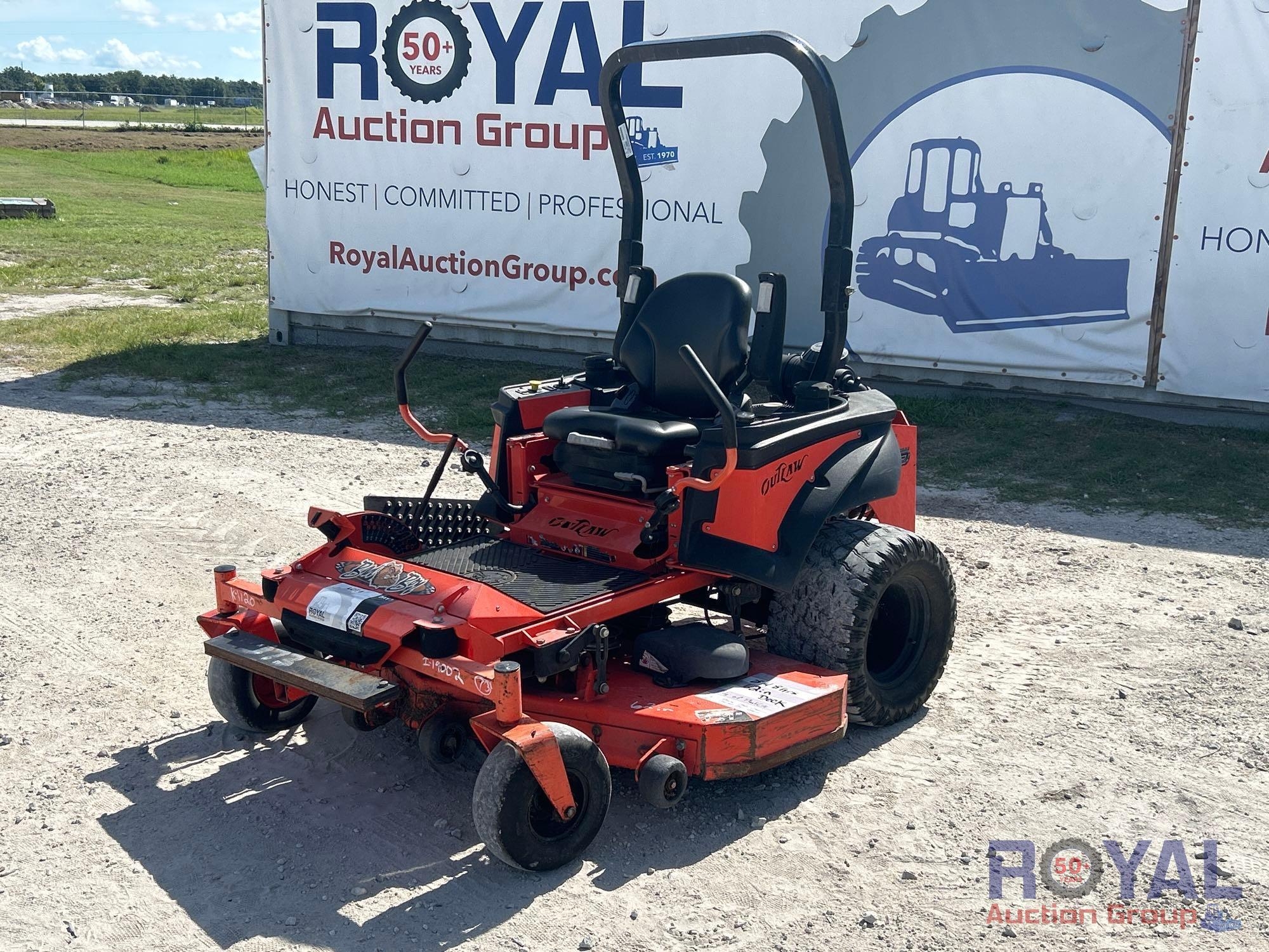 Bad Boy Outlaw XP 61in Zero Turn Mower (A48082)