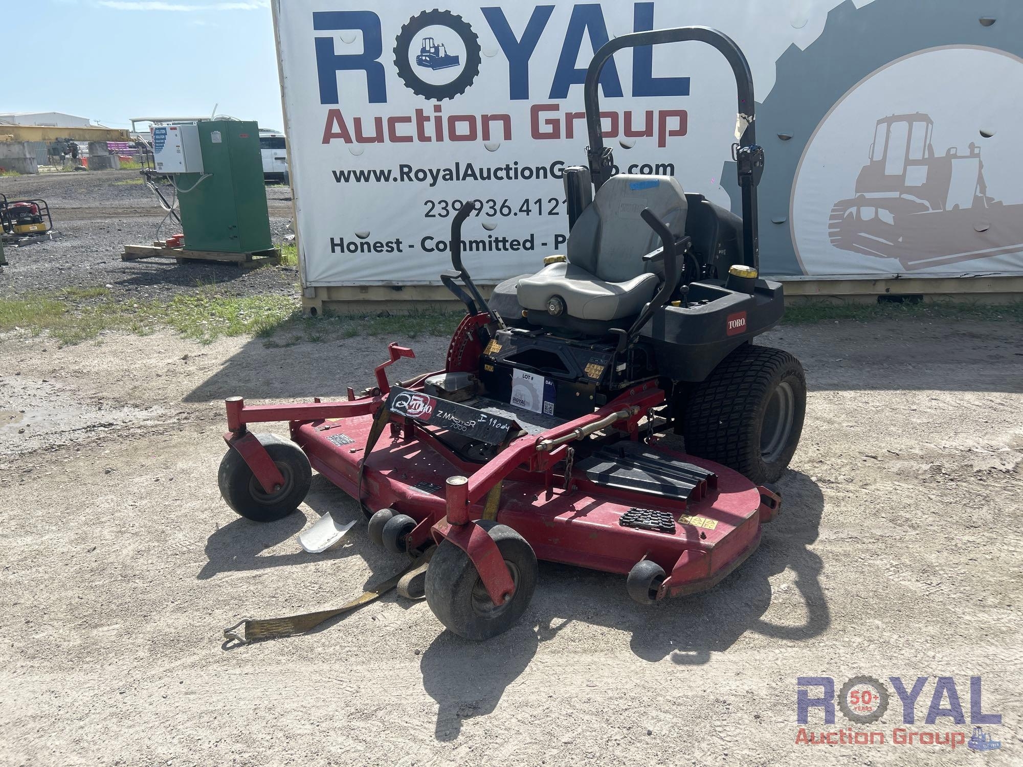 2017 Toro Z-Master 7000 Series 70in Zero Turn Commercial Mower (A53421)