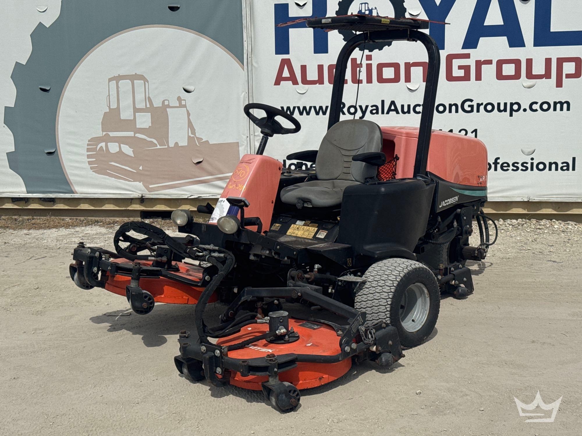 2014 Jacobsen AR3 3-Deck Commercial Rotary Mower (A56857)