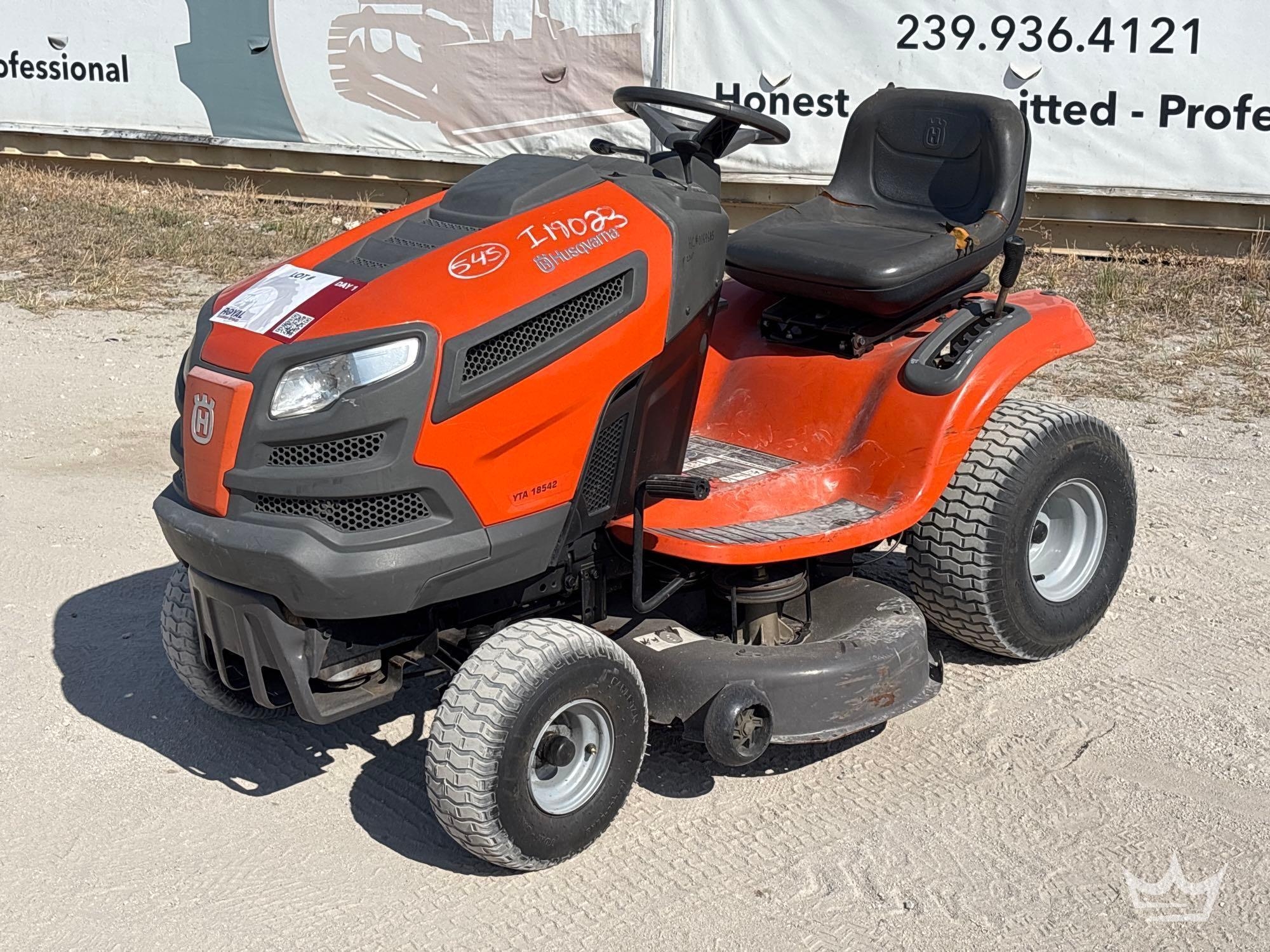 Husqvarna 42in Riding Mower (A56859)