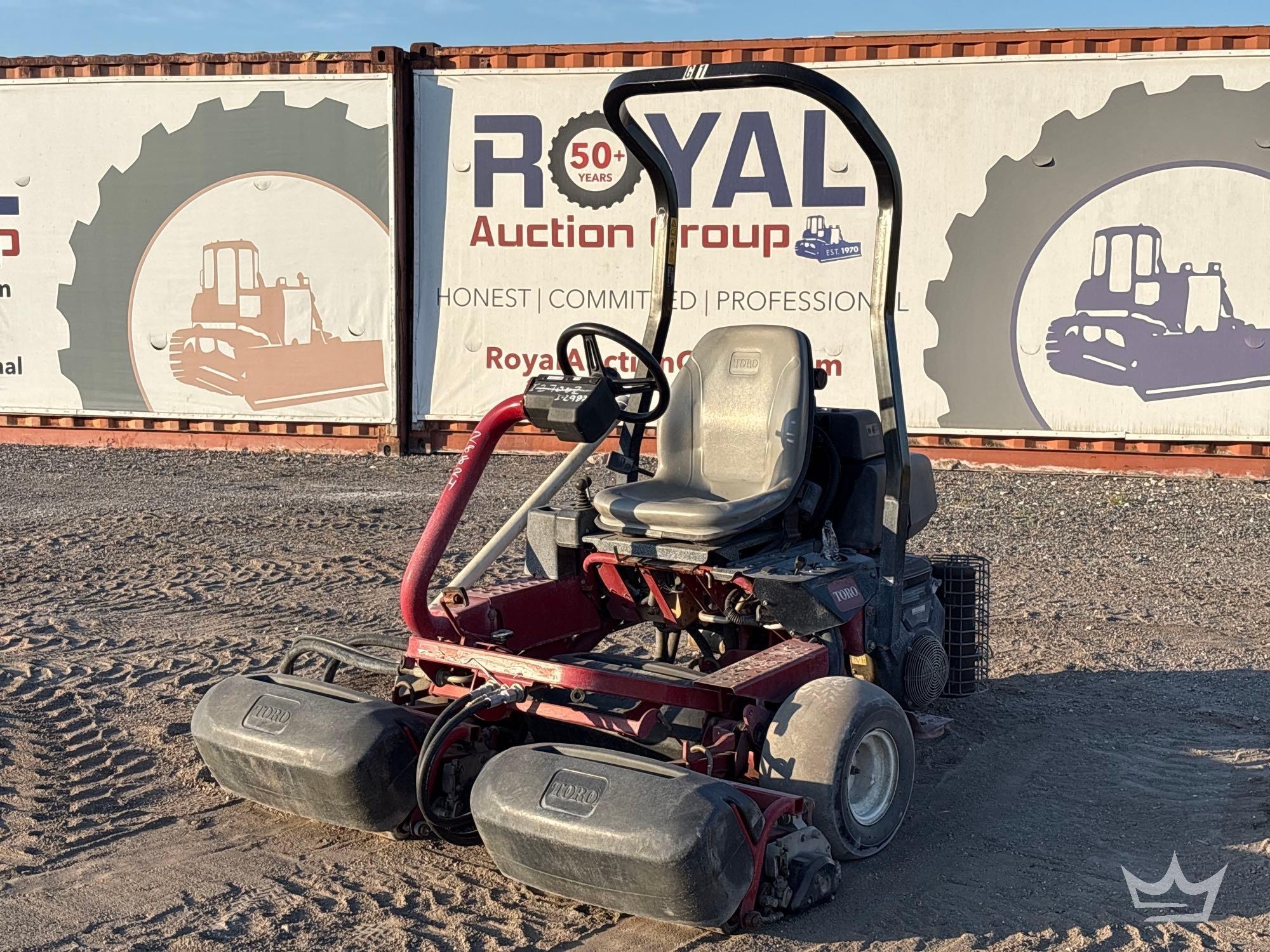 Toro Greensmaster 3150-Q Commercial Reel Mower (A56857)