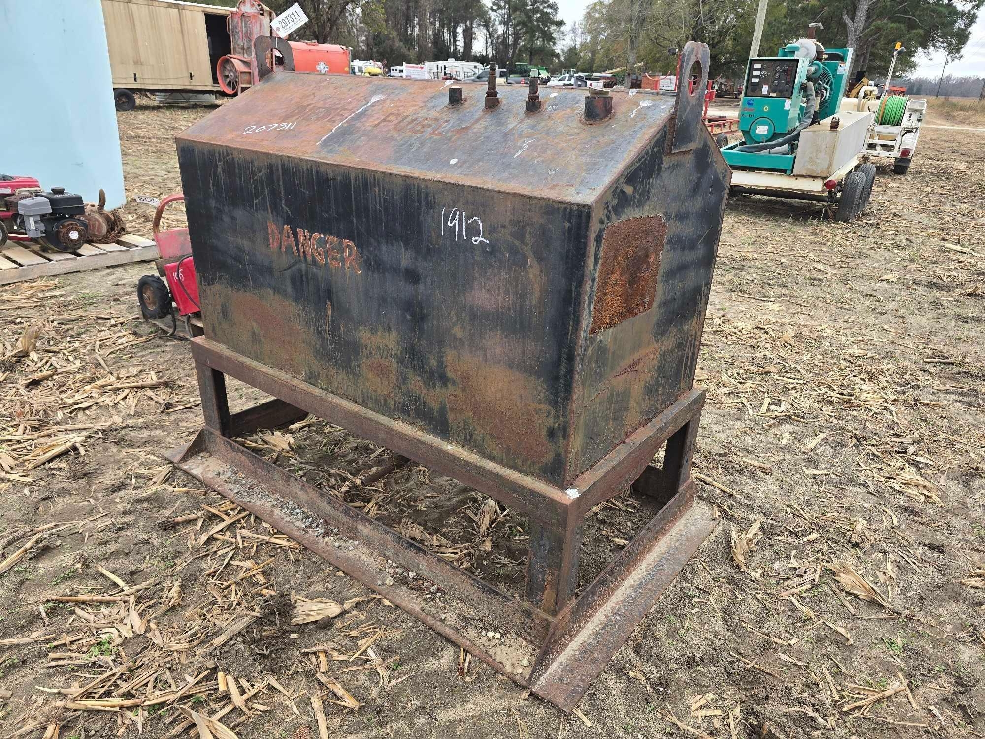 METAL STORAGE TANK OIL DRUM (A58374)