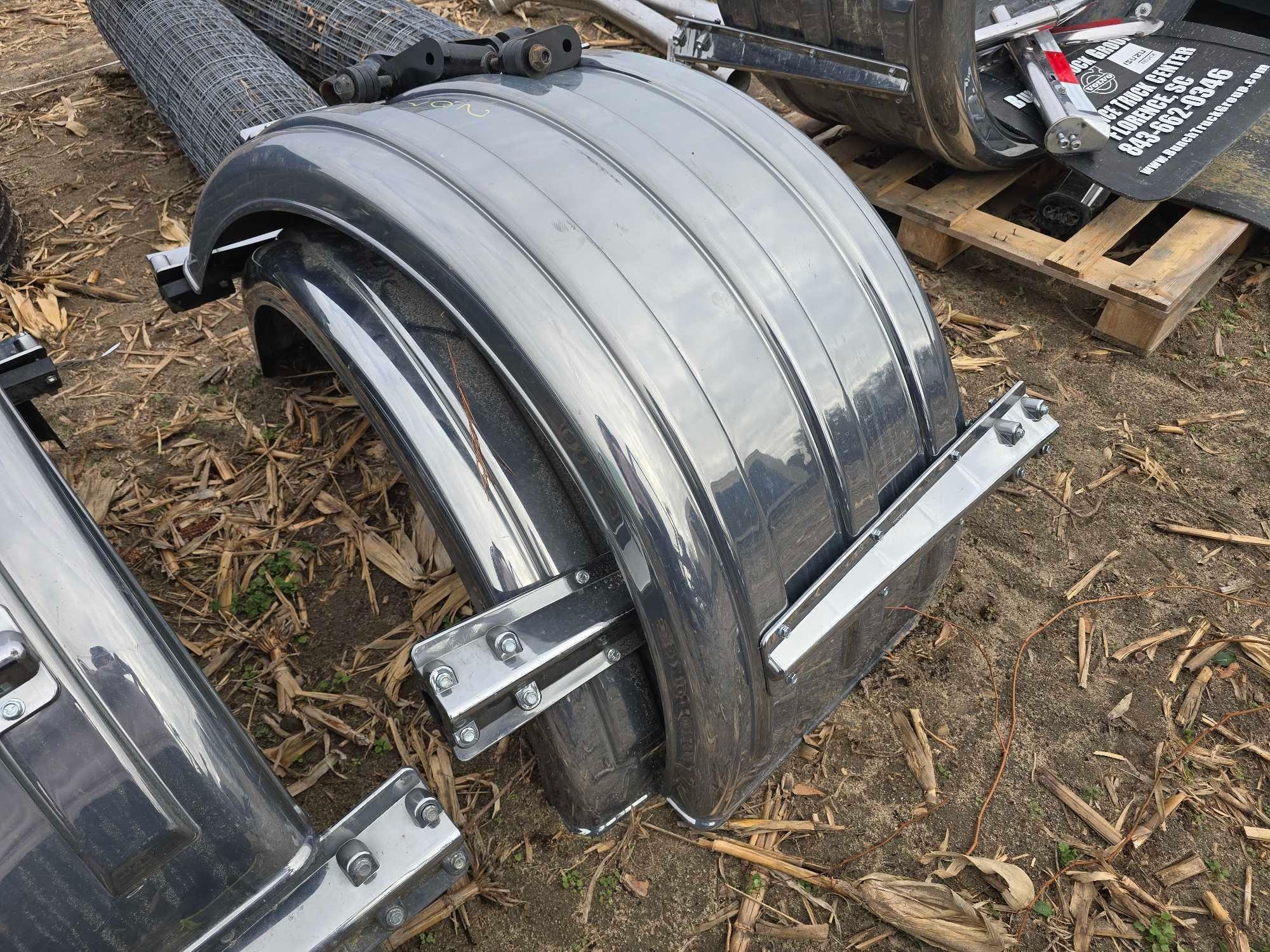 SET OF TRUCK FENDERS AND HARDWARE (A58374)