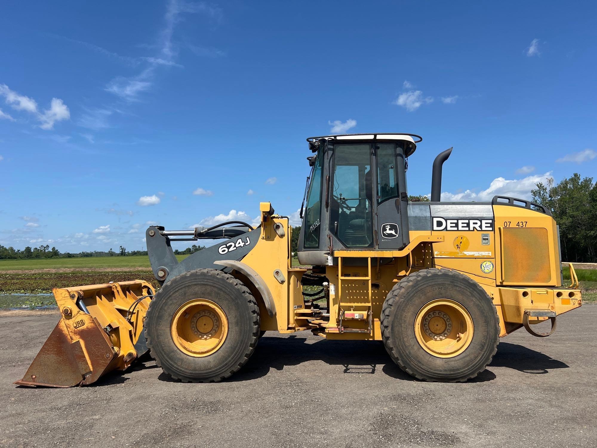 2007 JOHN DEERE 624J WHEEL LOADER (A51406)