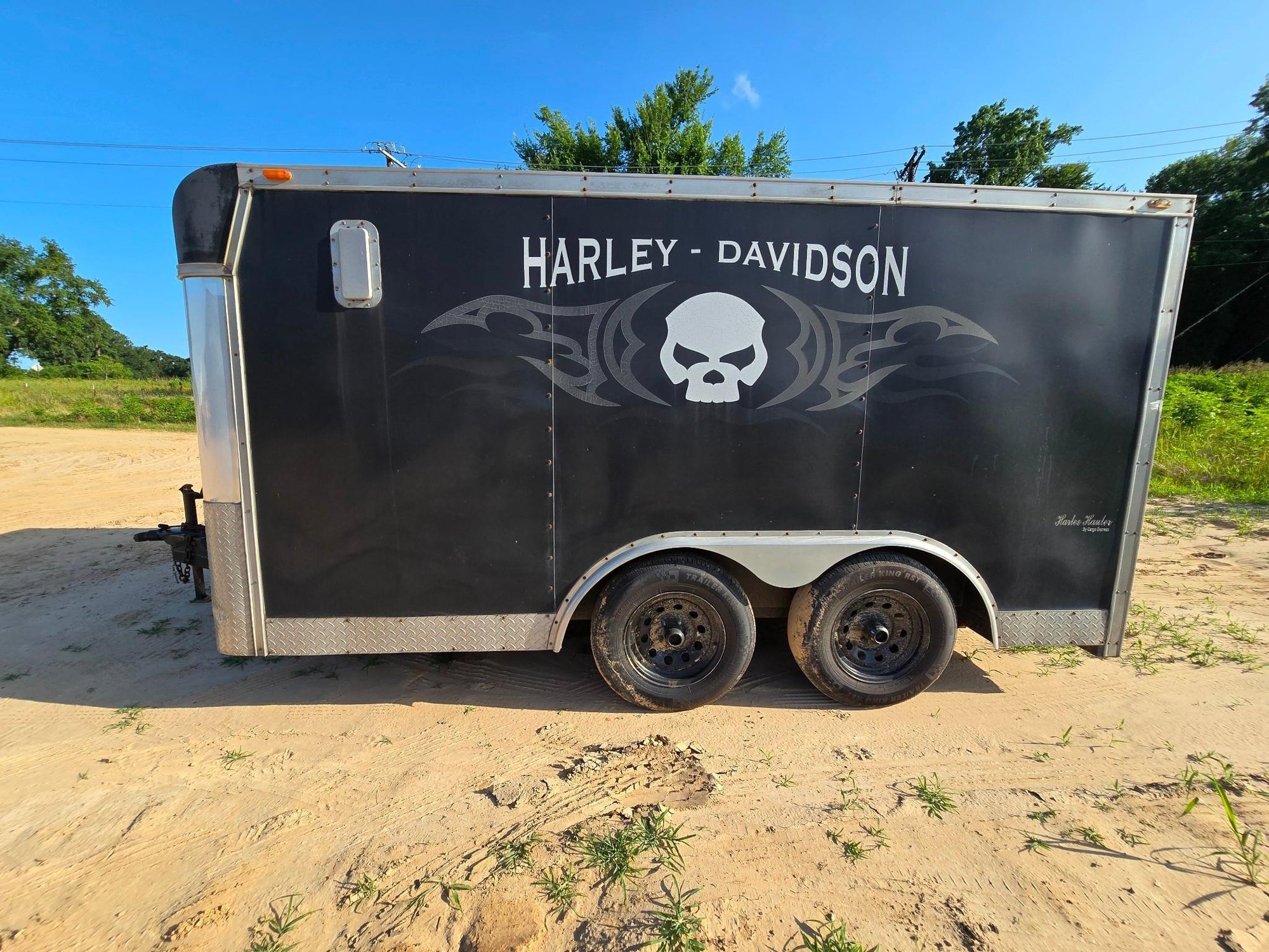 J and L Cargo Express Shadowmaster Enclosed Trailer (A51039)