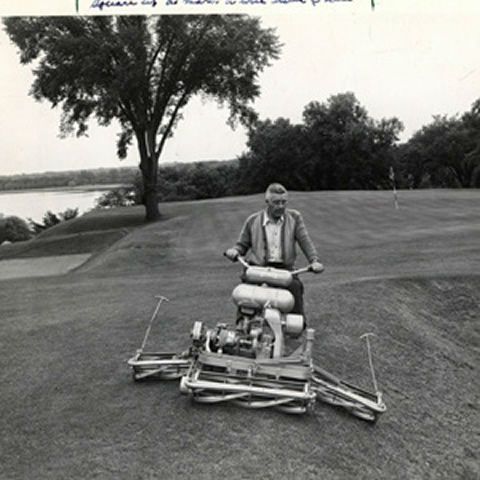 1940 Toro  76-inch Professional.jpg