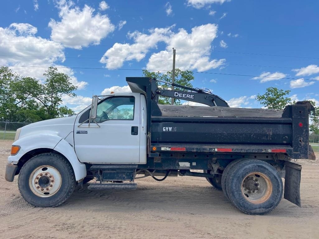 2004 FORD F-650 SUPER DUTY DUMP TRUCK (A51406)