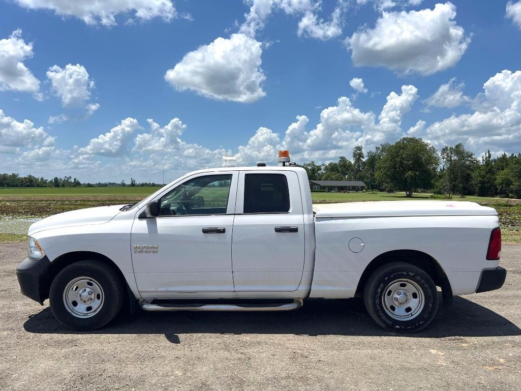 2015 DODGE RAM 1500 CREW CAB TRUCK (A51406)