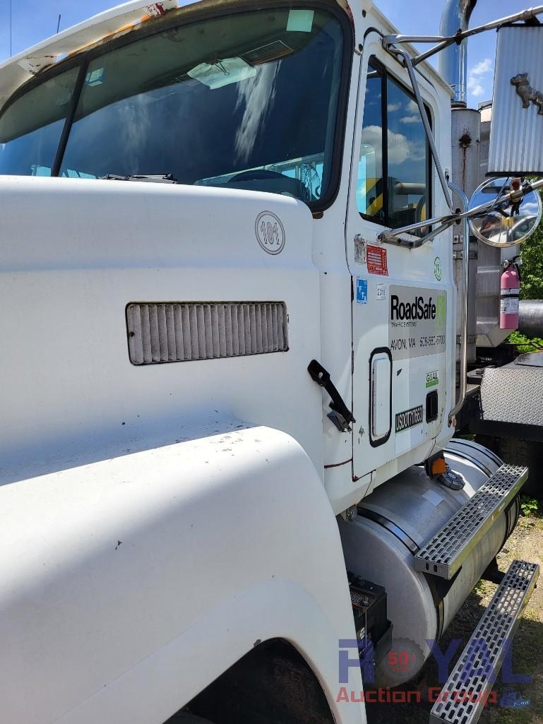 1994 Mack CH613 T/A Wet Kit Day Cab Truck Tractor (A49461)