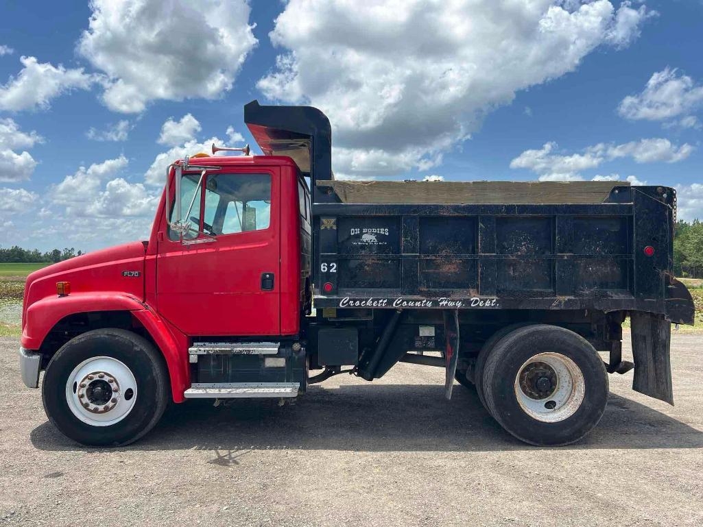 2002 FREIGHTLINER FL70 DUMP TRUCK (A51406)