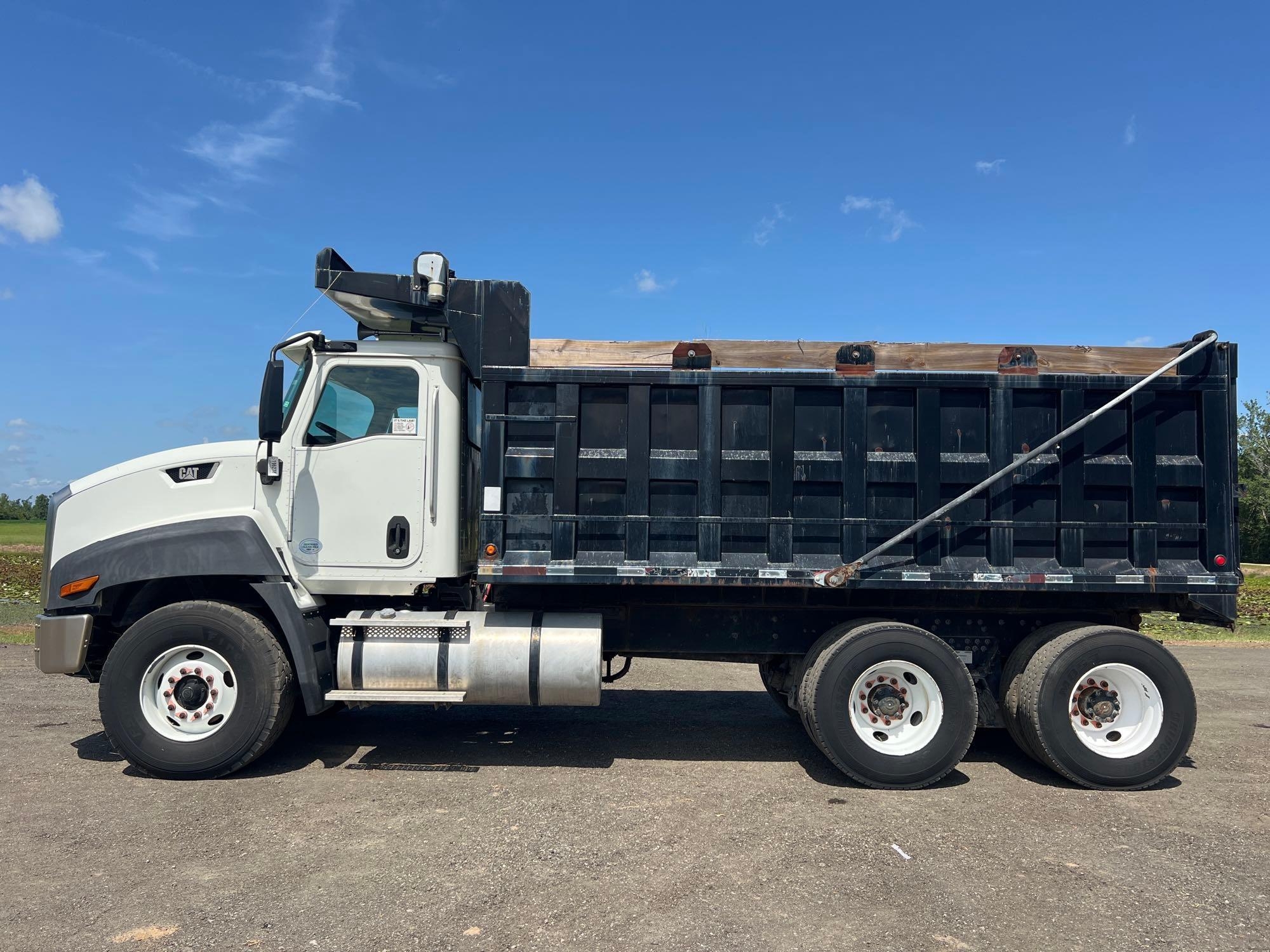 2014 CATERPILLAR CT660S SBA 6X4 DUMP TRUCK (A51406)