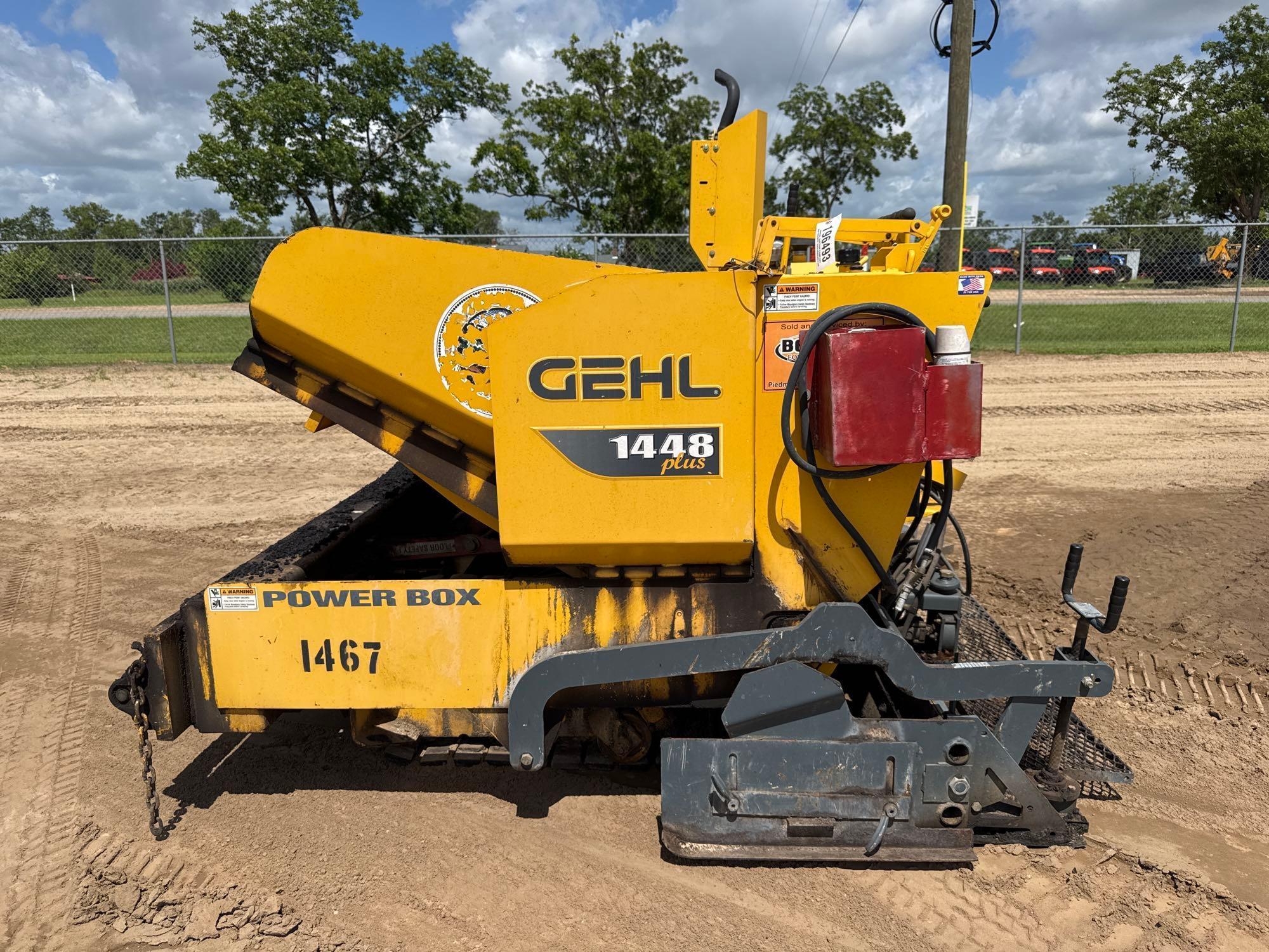 GEHL 1448 PLUS ASPHALT PAVER (A50458)