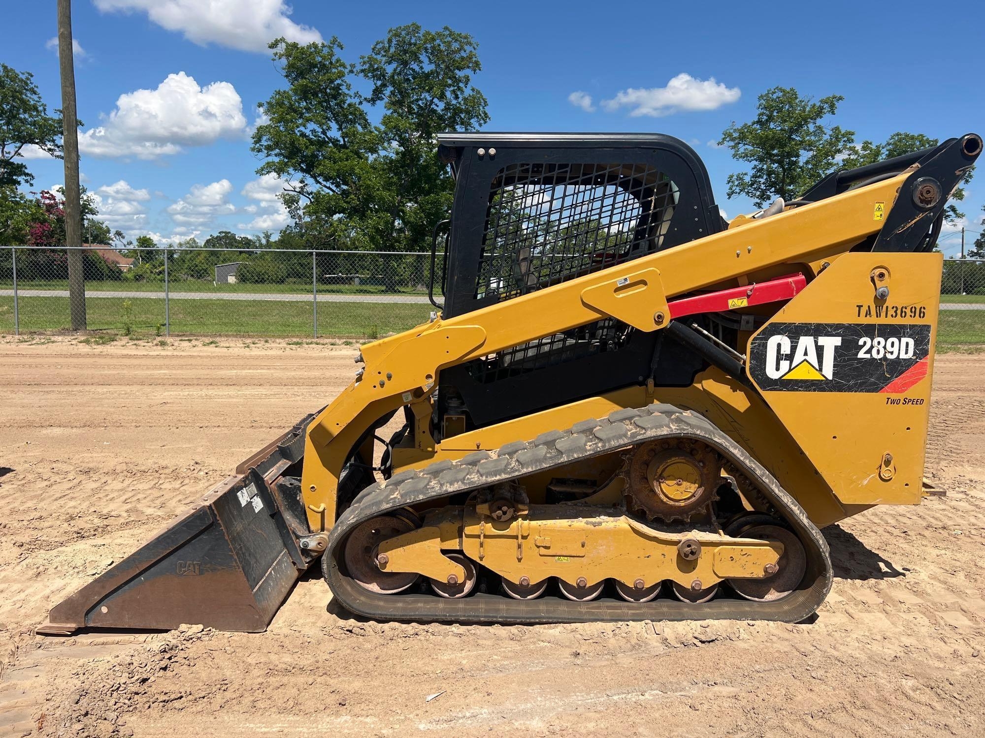 2019 CATERPILLAR 289D SKID STEER (A50458)