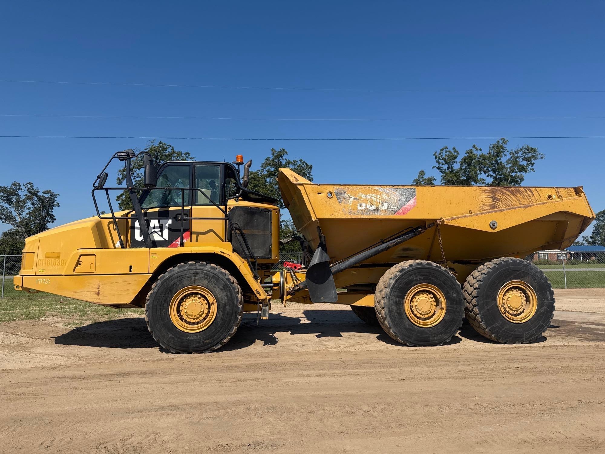 2016 CATERPILLAR 730C2 OFF ROAD DUMP (A51246)