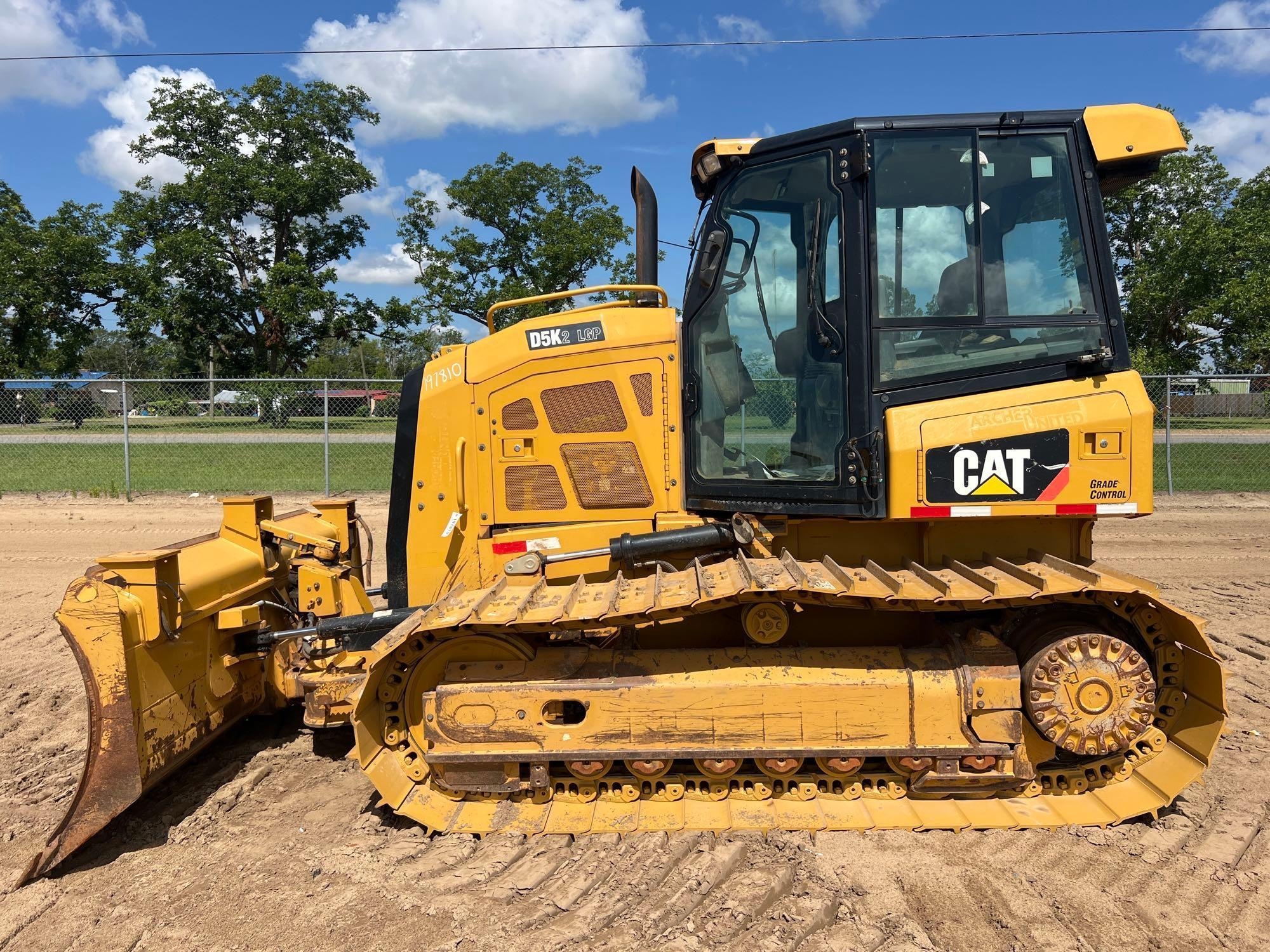 2019 CATERPILLAR D5K2 LGP CRAWLER DOZER (A51242)