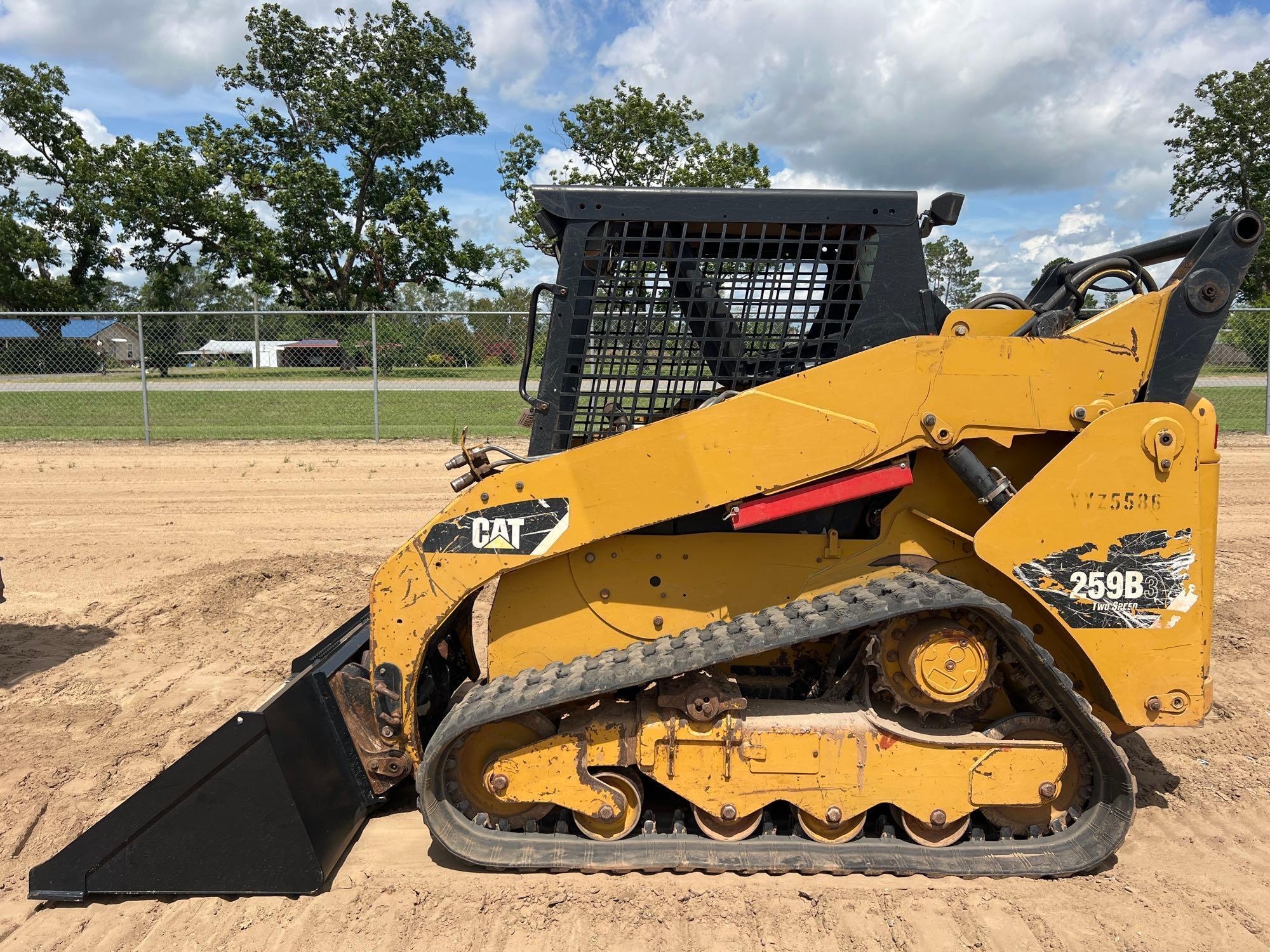 2012 CATERPILLAR 259B3 SKID STEER (A51242)