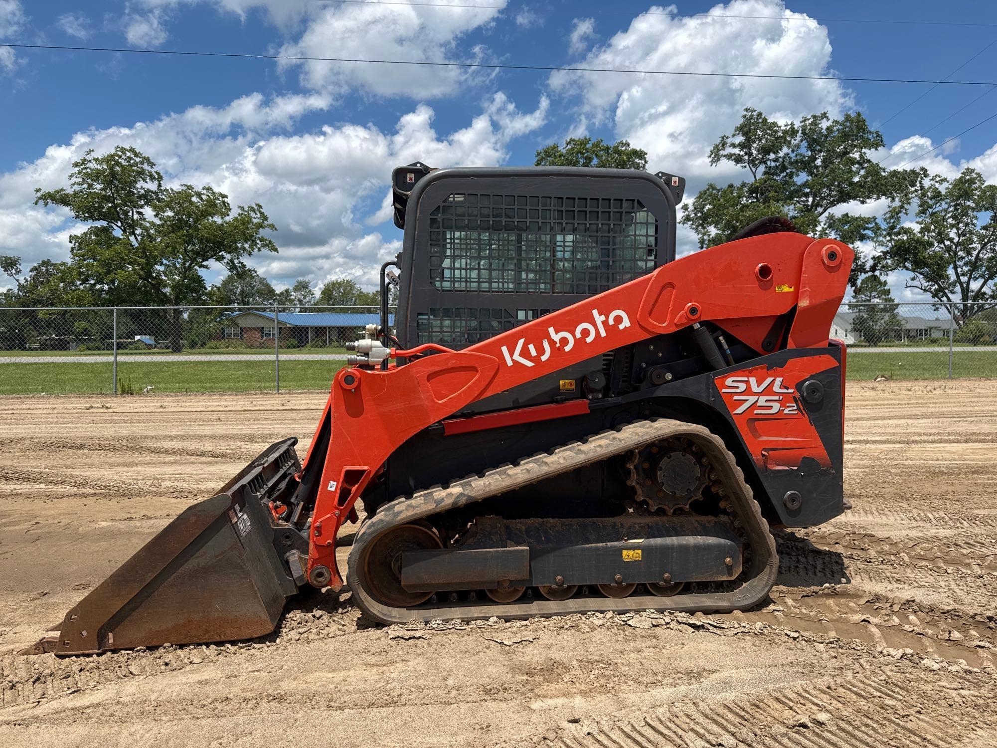 2022 KUBOTA SVL75-2 SKID STEER (A51242)