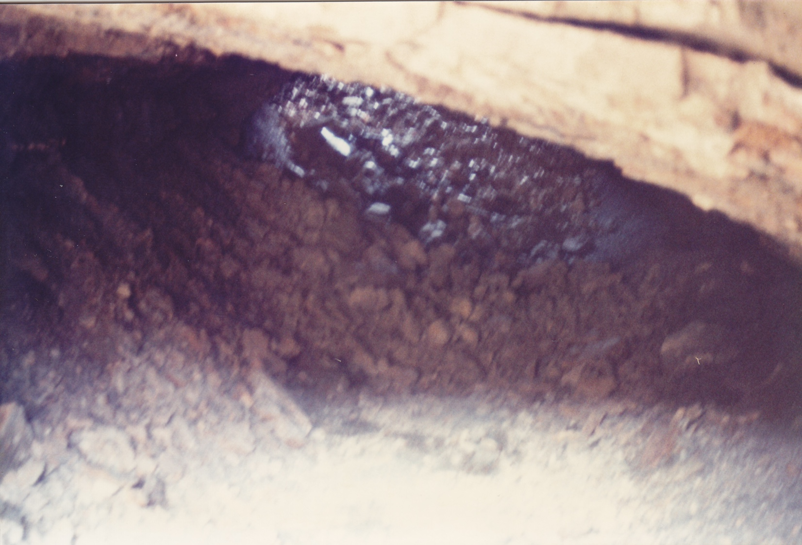 19860329_0015_OH_standingstonetunnel.jpg