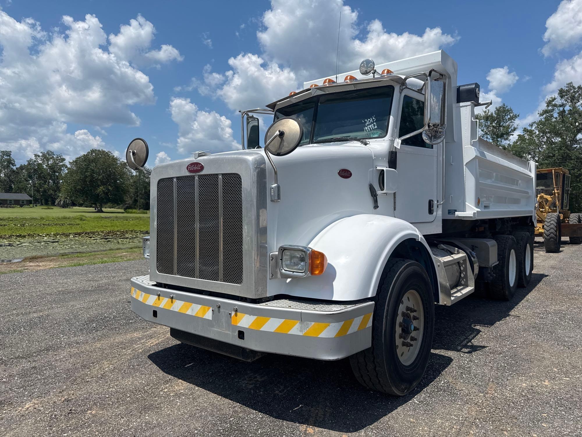2013 PETERBILT 365 T/A DUMP TRUCK (A51406)